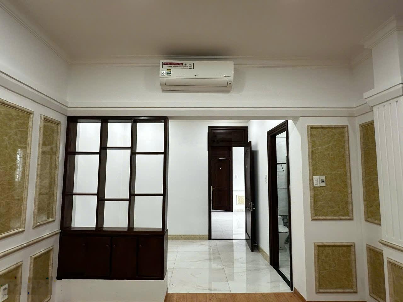 Bán nhà 4 tầng mặt tiền kinh doanh tôn thất tùng nha trang