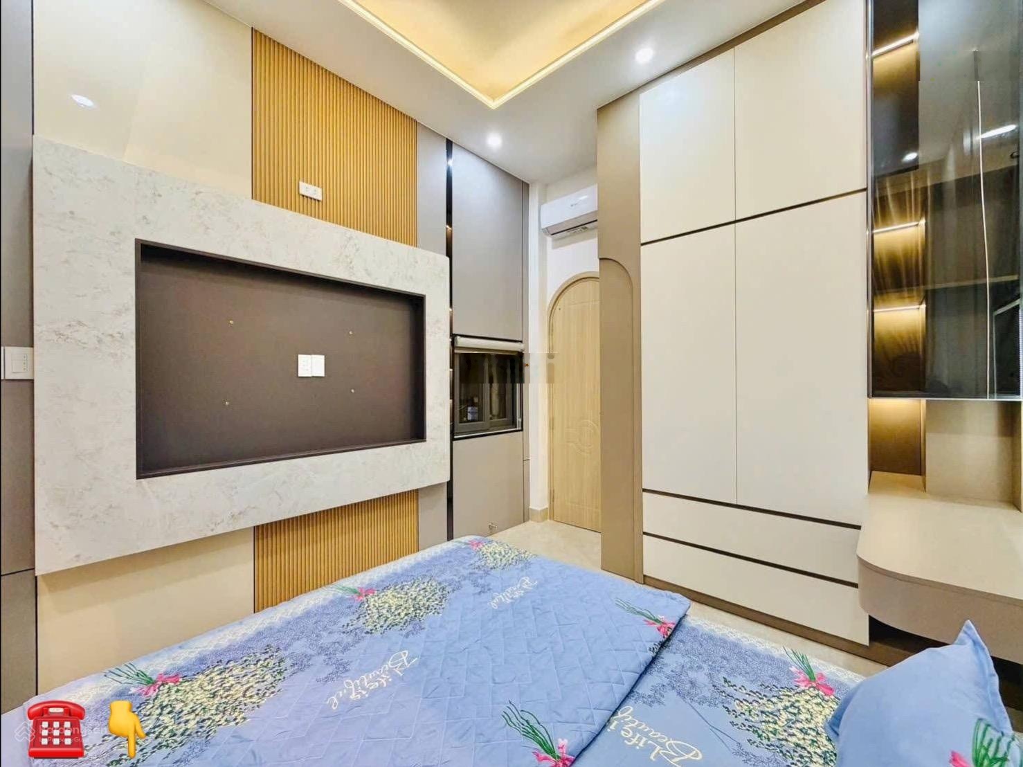 Tôi bán nhà 74,2m2 - giá 3TỶ550 đường Nguyễn Biểu - Quận 5. Đang cho thuê triệu. Gần cầu Chữ Y