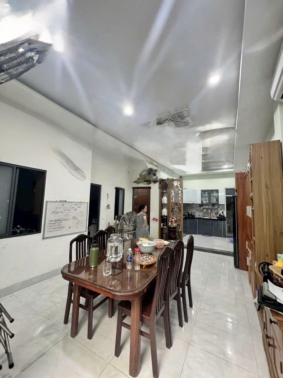 69tr/m² - Sẵn nhà ở ngay Linh Trung 201m²(7.3x27m) - Ô tô ngủ trong nhà