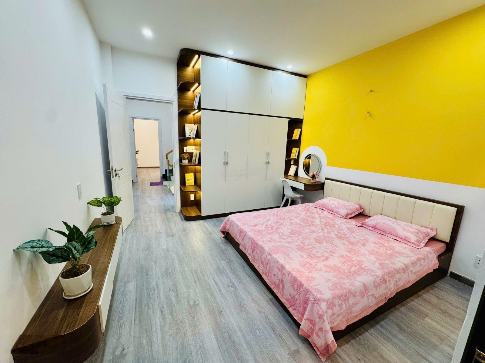 Siêu phẩm bán nhà đẹp mặt tiền đường âu cơ tân bình giá chủ bán 9,9 tỷ