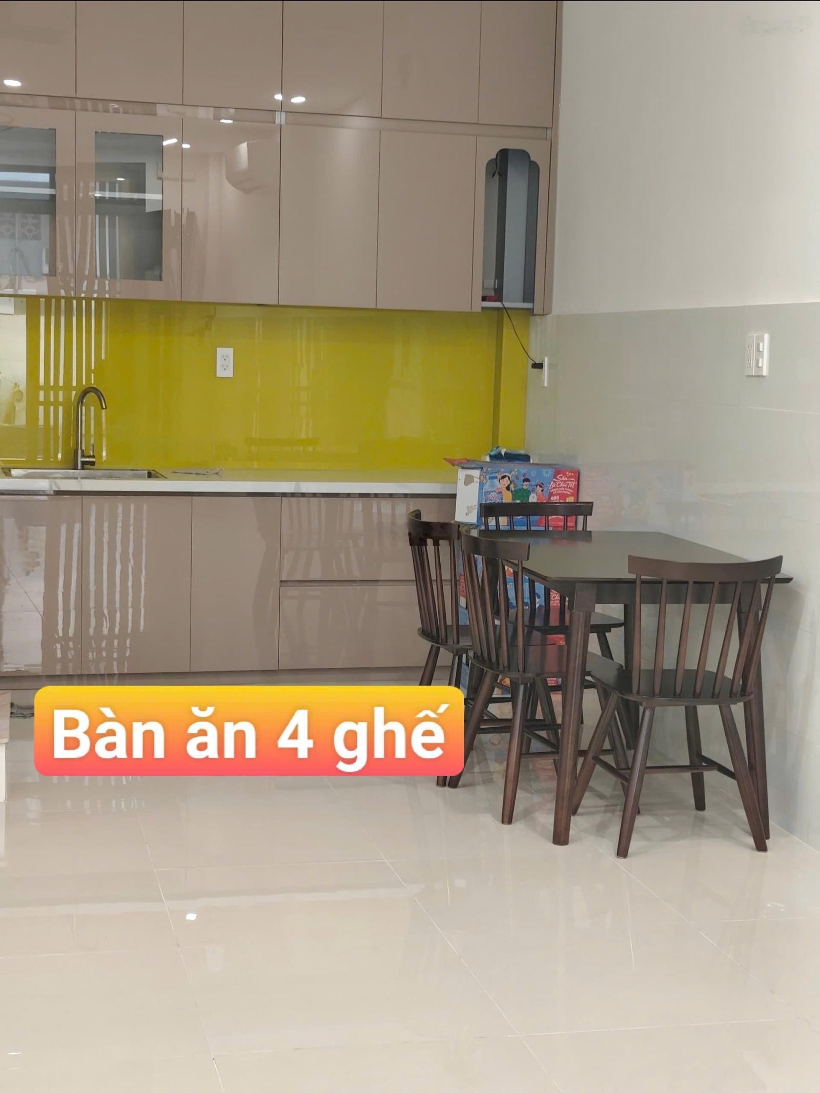 Bán Nhà Riêng tại Hòa Bình, 5,2 tỷ, 34 m2, 2PN, 2WC, giá siêu hời