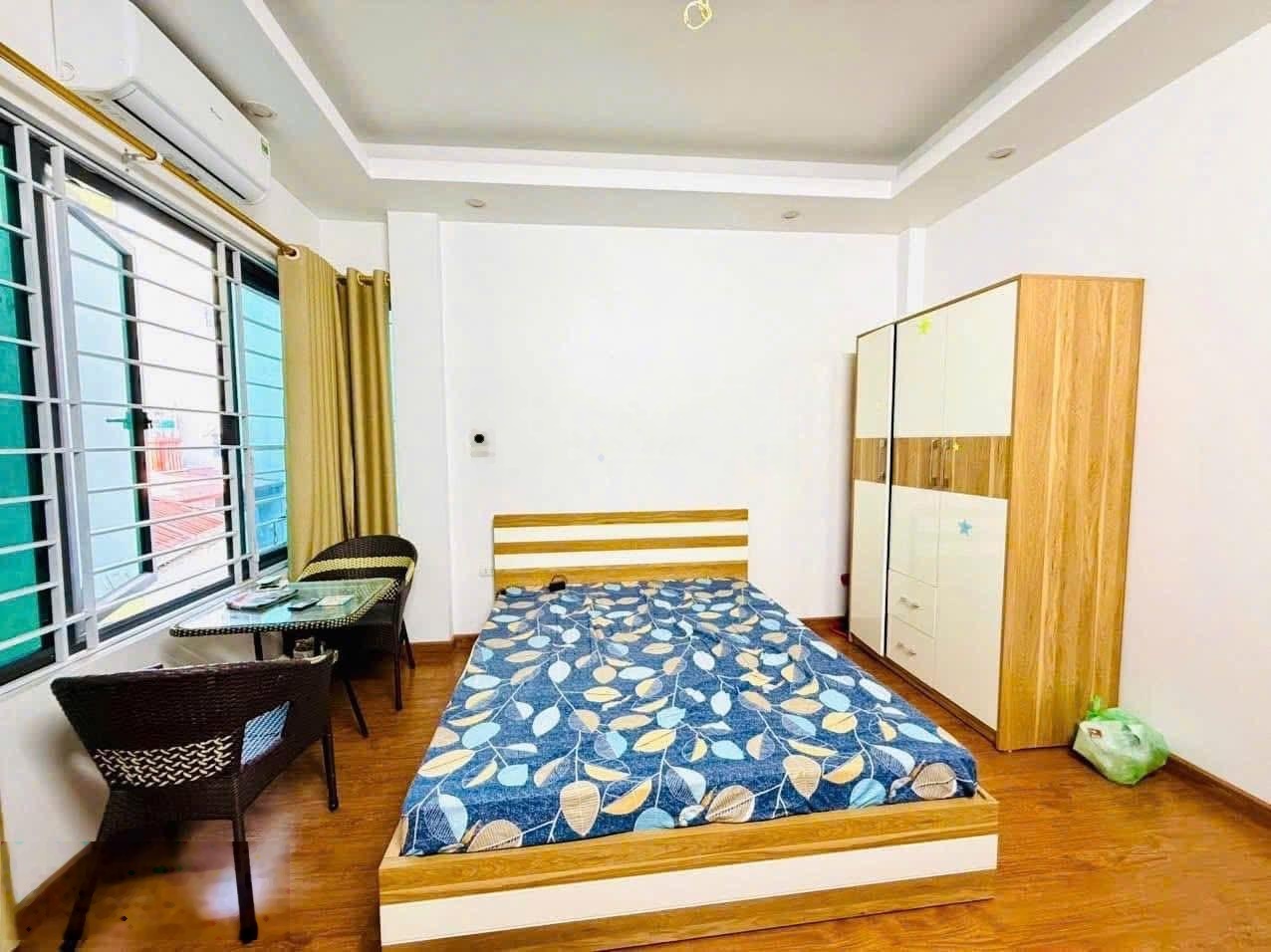 Bán nhà trần cung sát kdt nam cường 30m 5 tầng giá 7.99 tỷ