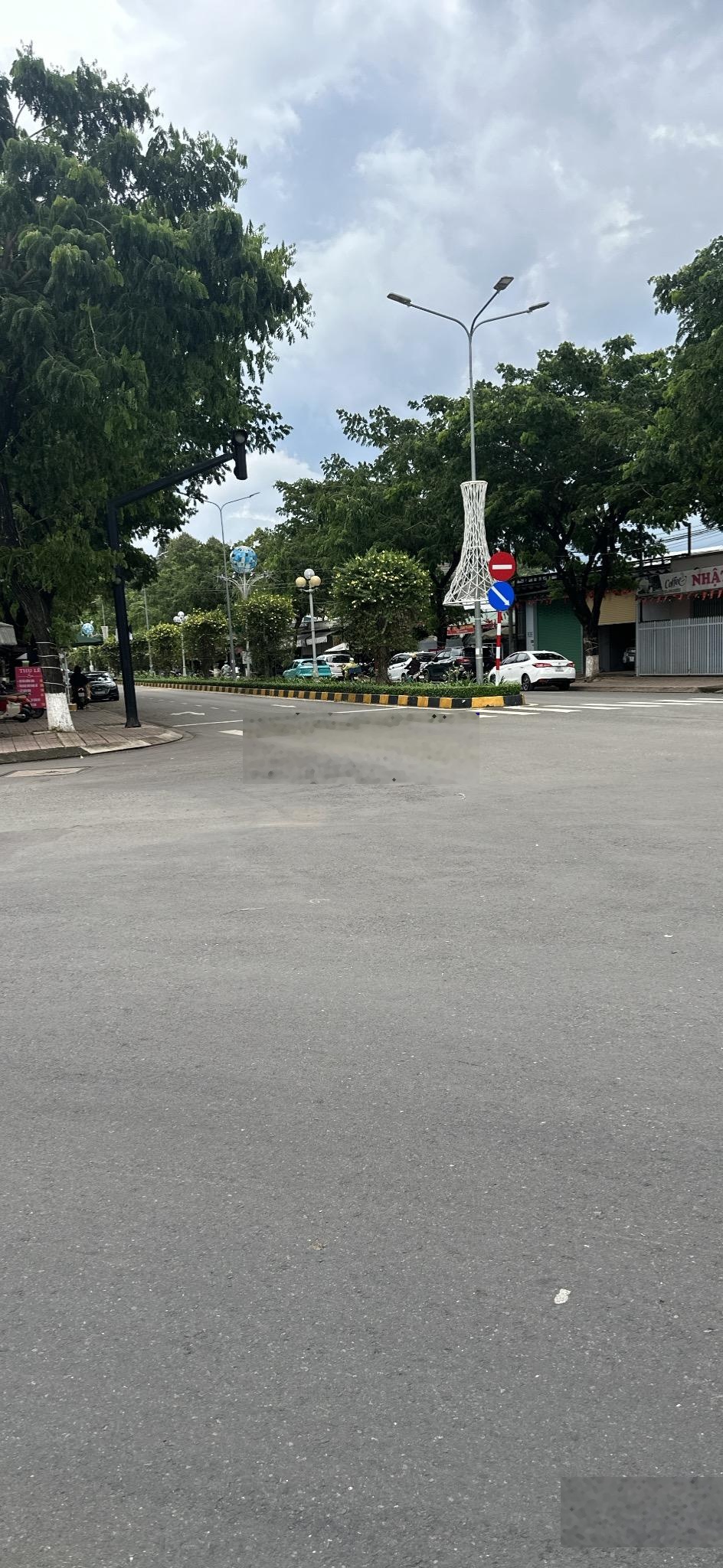 Bán Đất Mặt Tiền Kinh Doanh Long Khánh