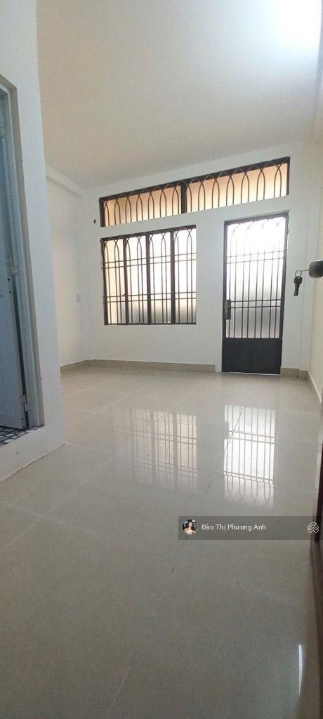 Bán Gấp Nhà 1 sẹt Lê Hồng Phong Q10 40m 3 Tầng 5PN sát mặt tiền 7.8 tỷ