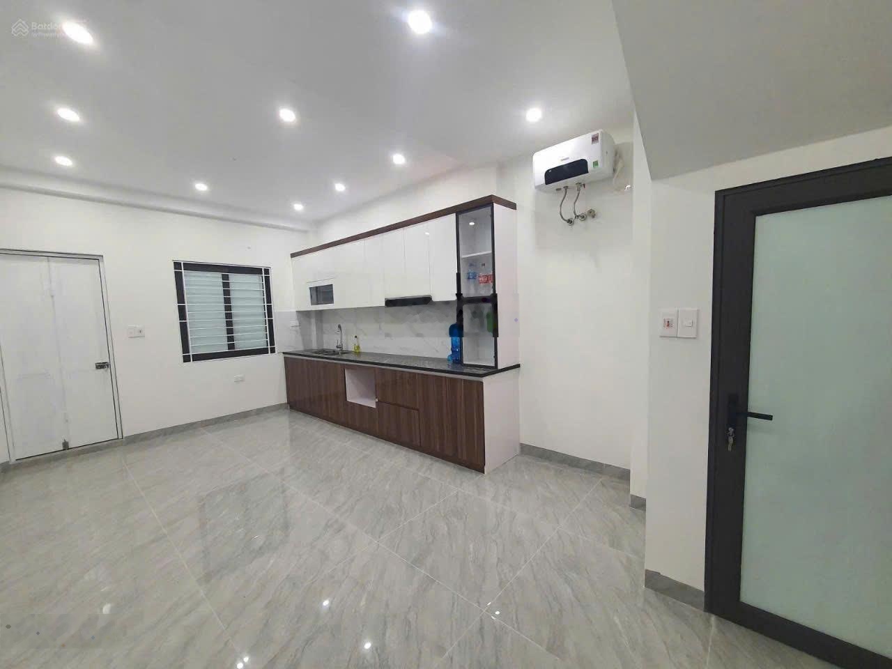 Chính chủ cho thuê nhà Nhân chính - Thanh Xuân, 45m2x5T, full nội thất hiện đại, thông thoáng, 16tr