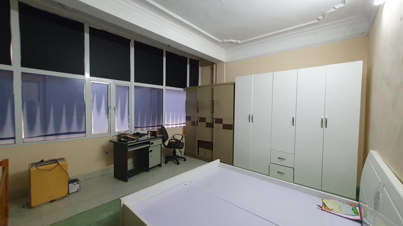 Chính chủ nhà cho thuê nhà riêng ngõ 122/44 phố Vĩnh Tuy- full nội thất 3 tầng -50m2/tầng- 10tr