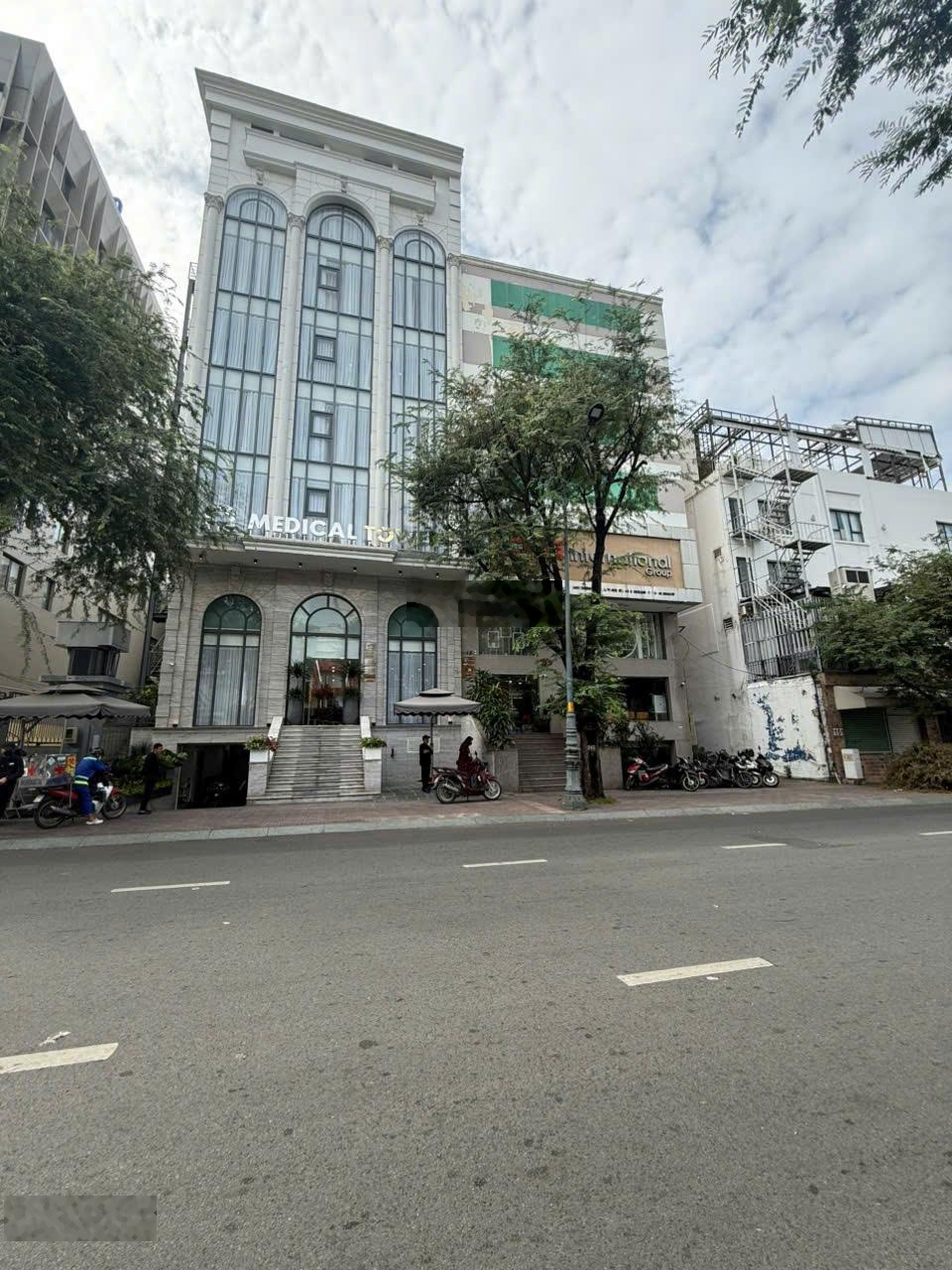 Chuyển nhượng Building 2.000m2 sàn MT Trương Định, Quận 3 - 12.5x19.5m, Hầm 7 tầng - Chỉ 185 tỷ