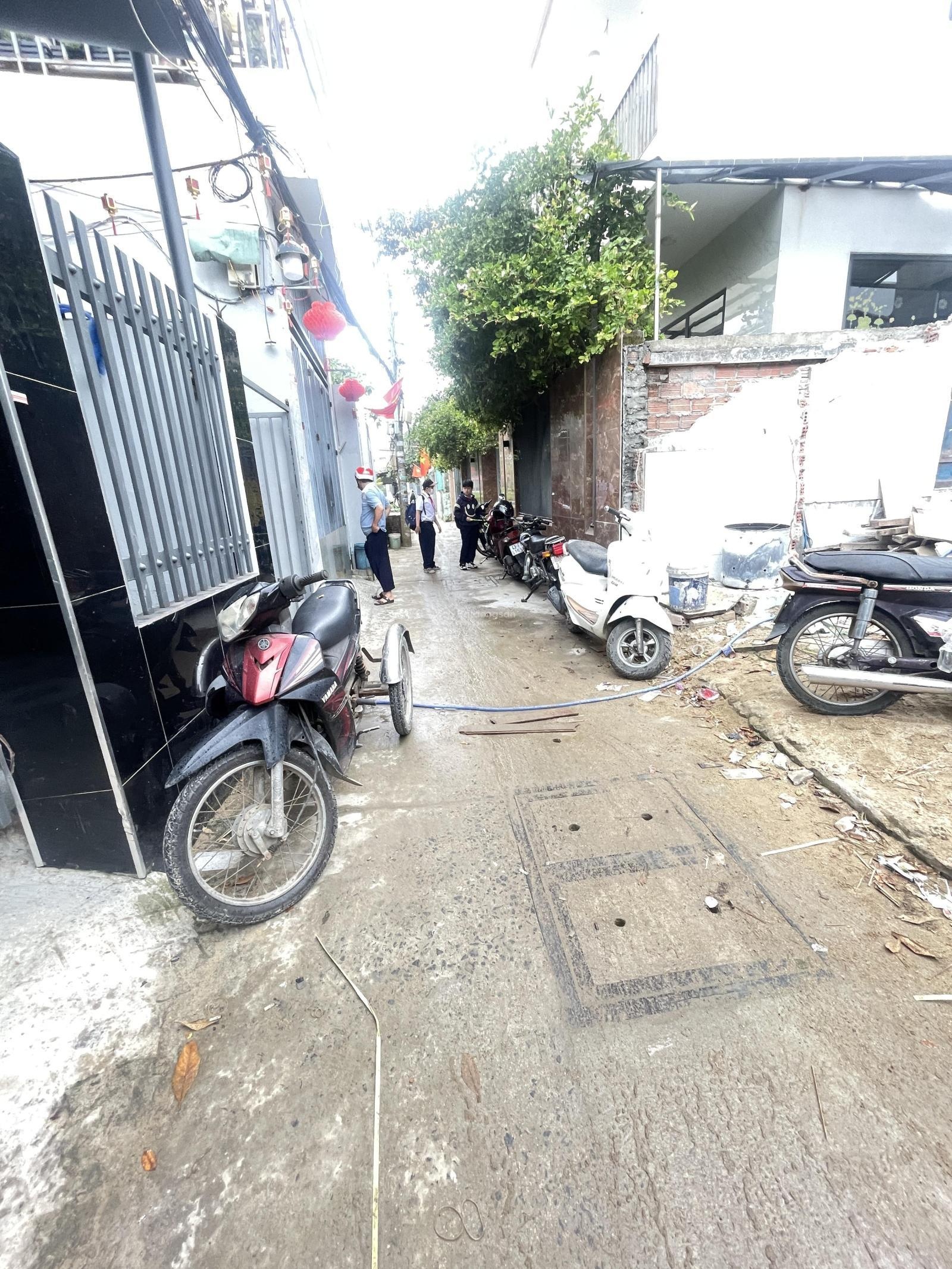 Bán đất kiệt 3m Sơn Trà dt 88m2 ngang 6m5 giá 4tỷ850. LH 0935634151 An xem đất