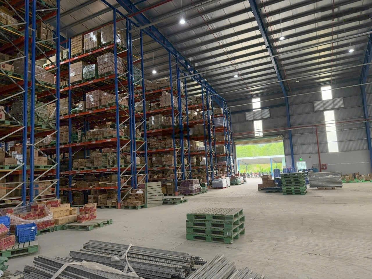 Cho thuê xưởng đẹp - xã Tóc Tiên, Phú Mỹ, BR - VT - TPHCM 4000m2 50x80m xưởng cao ráo giá 160 triệu