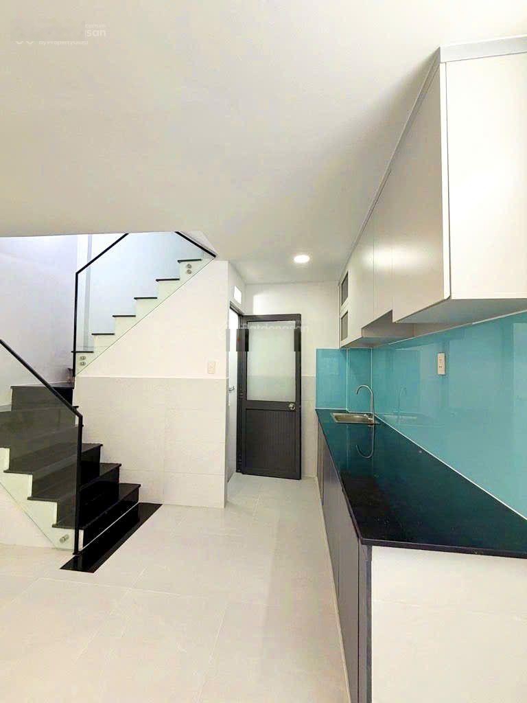 40m2- nhà 3 tầng khu vip vườn lài xe hơi đến cửa - 10m ra mặt tiền