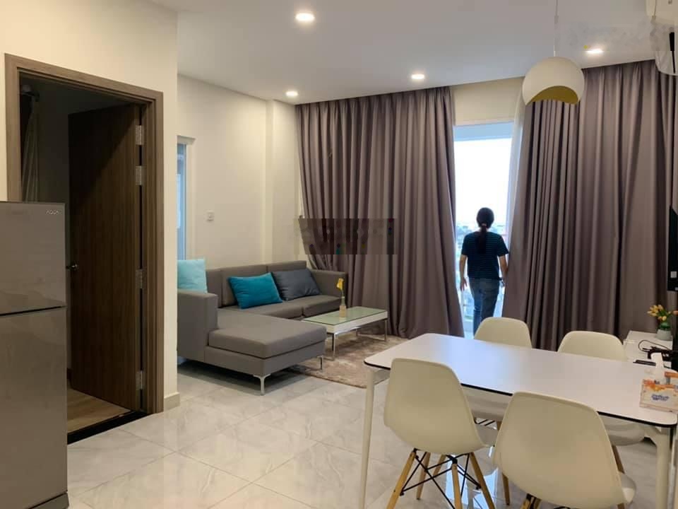 Căn hộ chung cư sunny plaza gần công viên gia đinh, 80m2 2 phòng ngủ giá 14tr/ 0906.887,586 quân