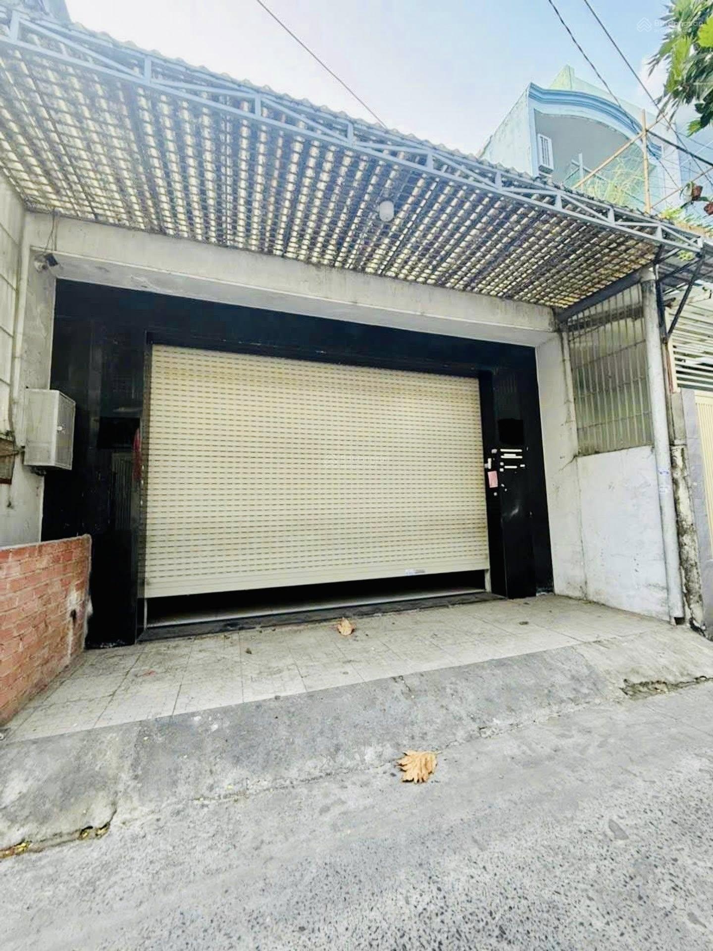 Gần chợ - nhà thờ tân hương hẻm ô tô ngang 5.8m 84m chỉ 6.x