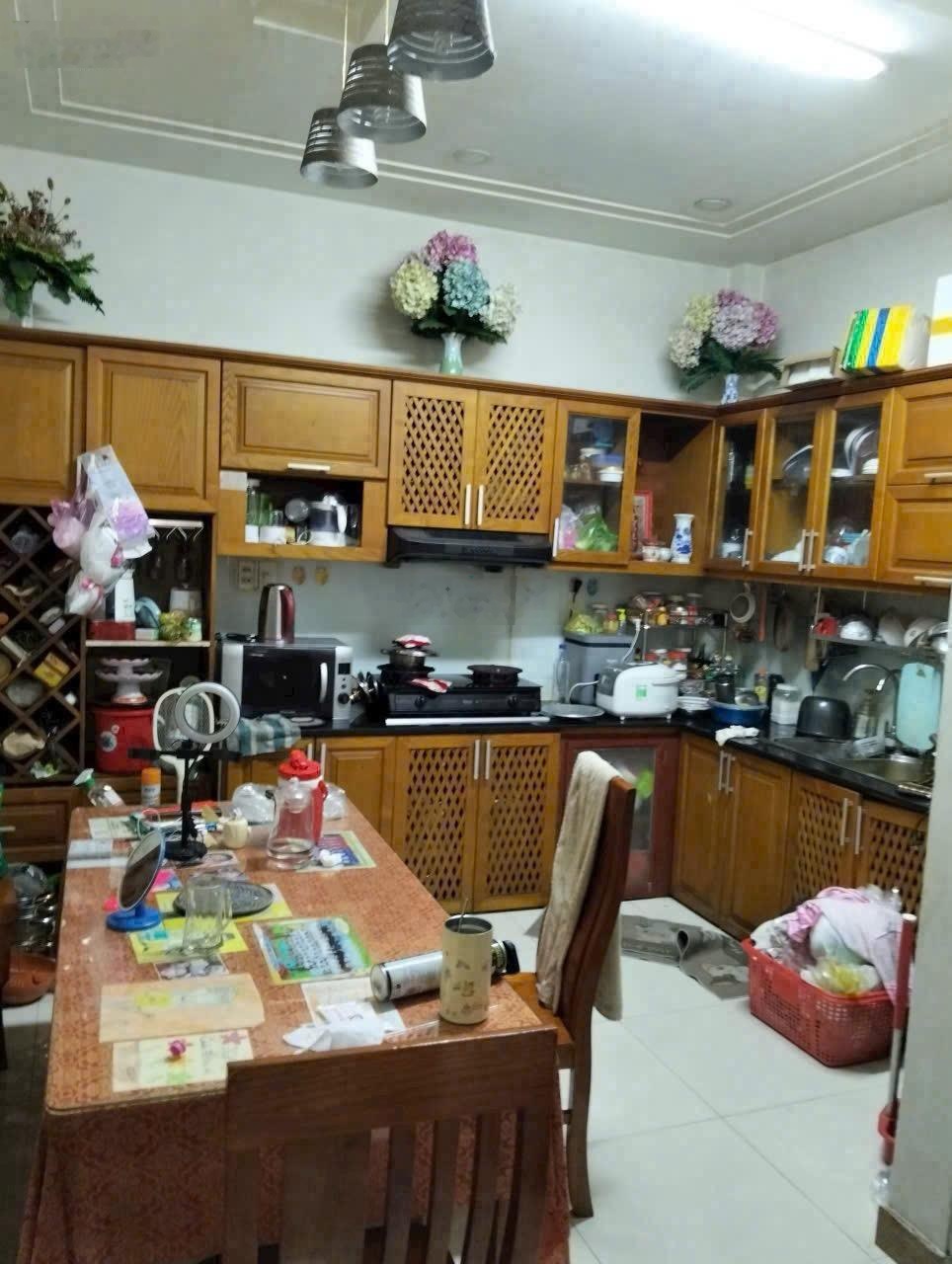 Bán biệt thự KDC Gia Hoà, Bình Hưng, Bình Chánh, Hầm, 3 lầu chỉ 12 tỷ