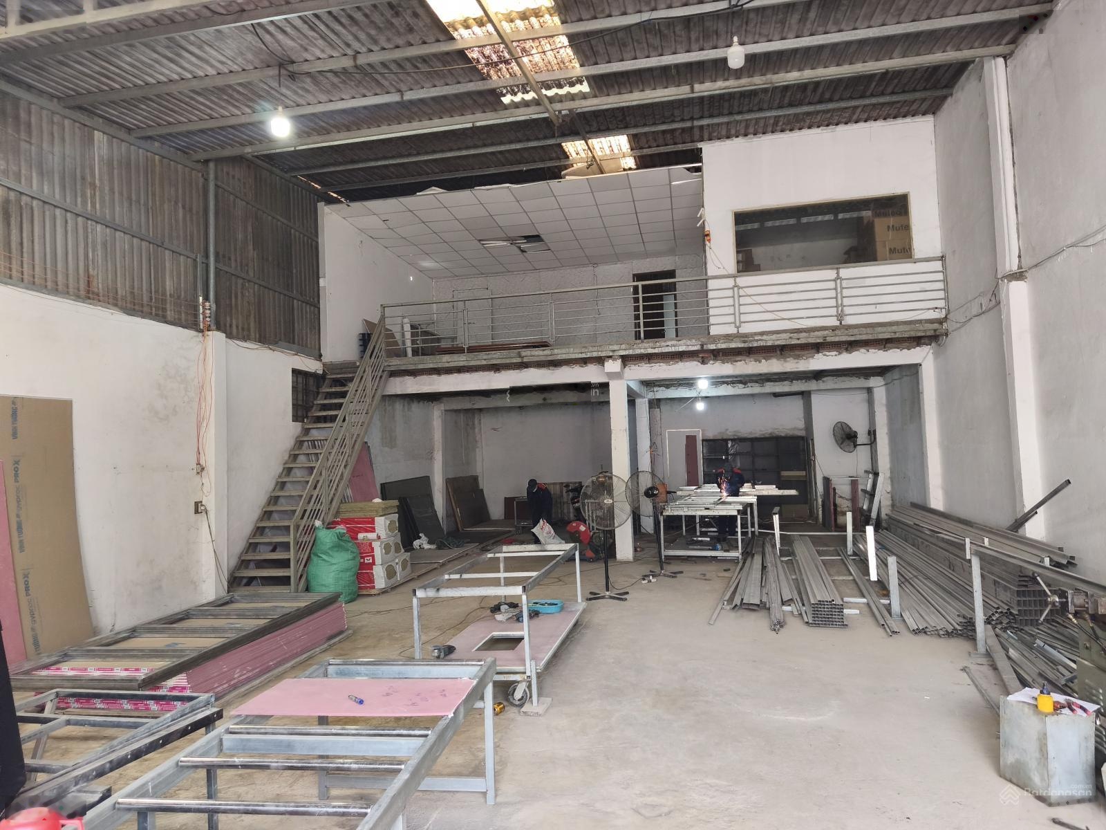 Cho thuê kho xưởng 220m2 phường Thới An, Quận 12