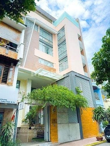 Siêu ngộp Quận 1 - Giảm 50% CHDV Cống Quỳnh - 26 phòng - Thang máy - Chốt 12.5 tỷ