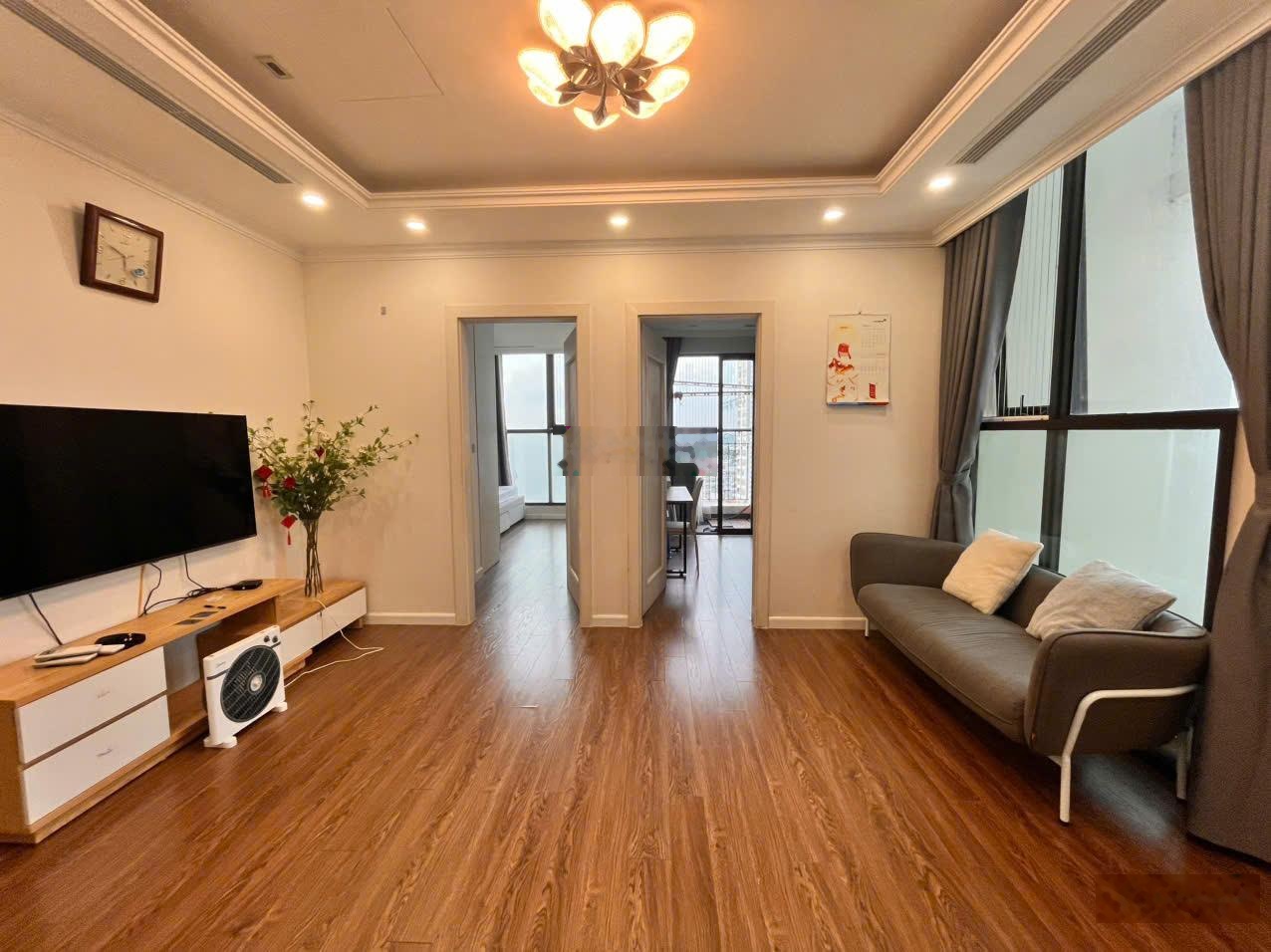 Bán căn 3 ngủ Sunshine Riverside tòa R2 tầng trung, diện tích 83m2, giá 8,3 tỷ
