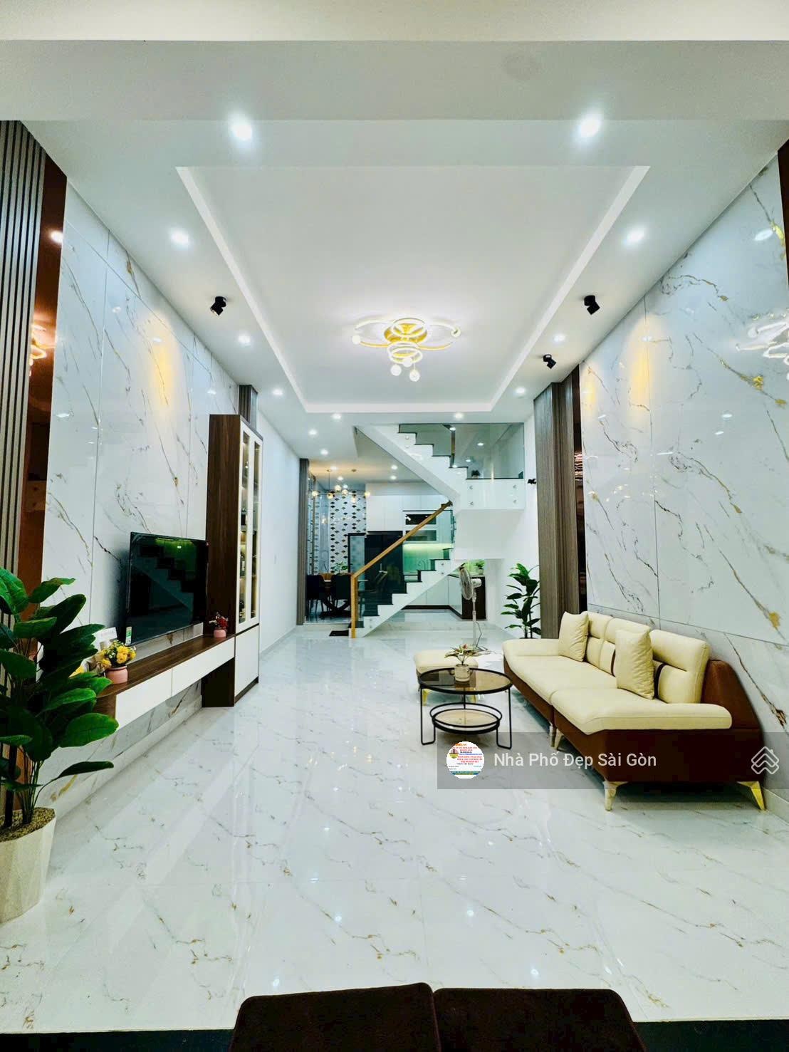 Bán Siêu Phẩm mặt tiền Hẻm KD tốt Đường Âu Cơ- P14-Tân Bình.DT 4x15-Đúc 2 Lầu MỚI TINH- NỘI THẤT ĐỦ