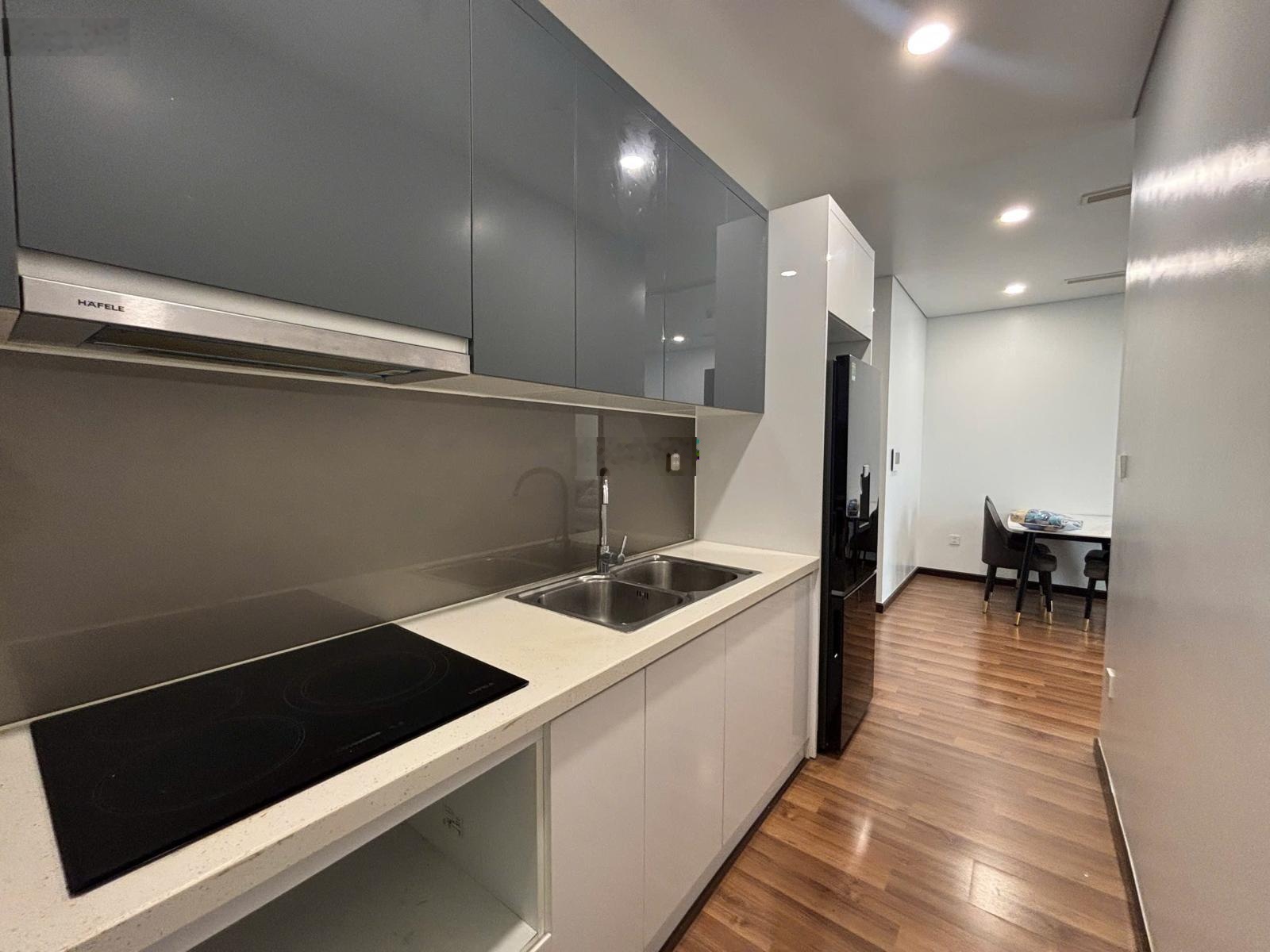 [Em chuyên cho thuê] Tại FLC 36 Phạm Hùng. Giá rẻ 2N1VS Full 60m2 chỉ 11 triệu. Lh e 0929666863