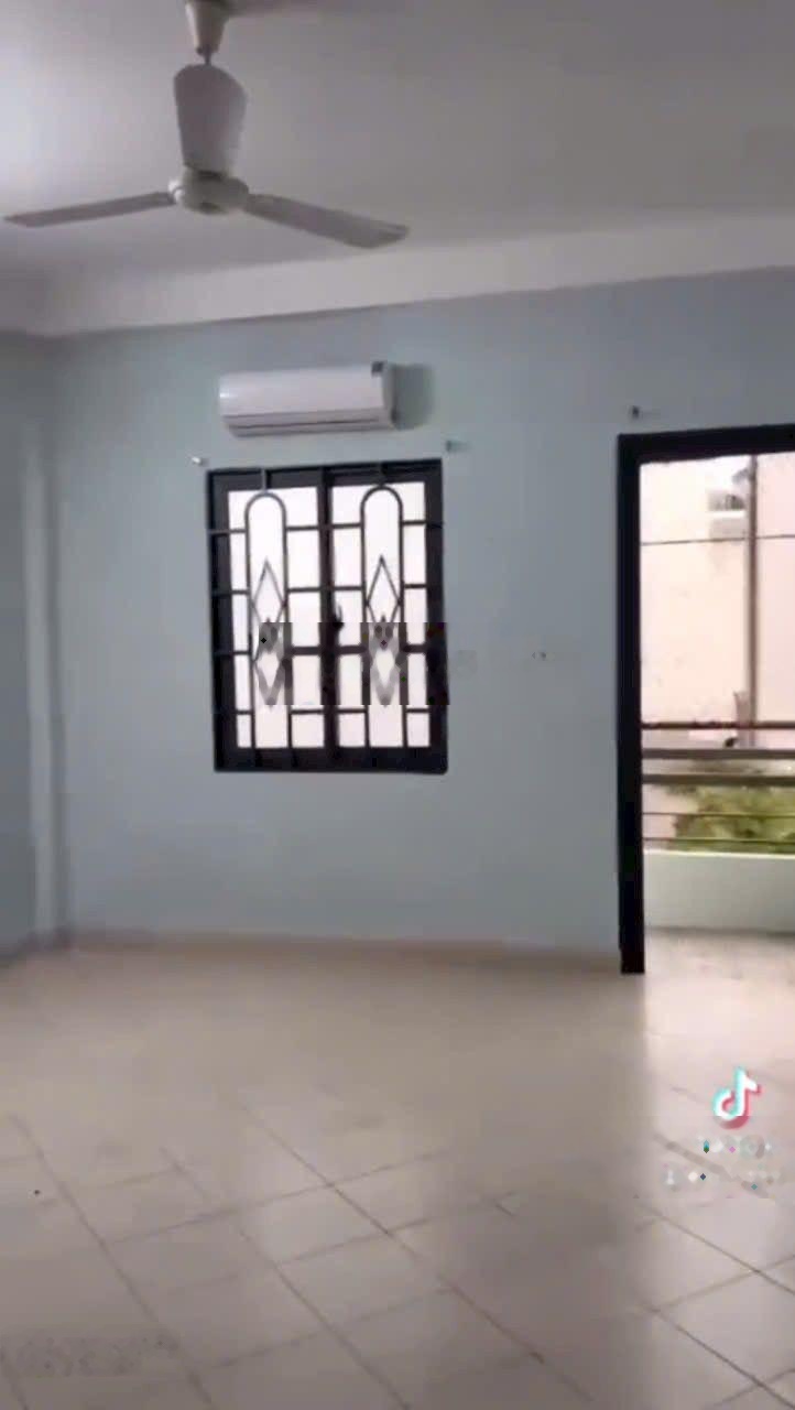 Mặt tiền kinh doanh lê trọng tấn 3 tầng sân thượng 5pn-5wc