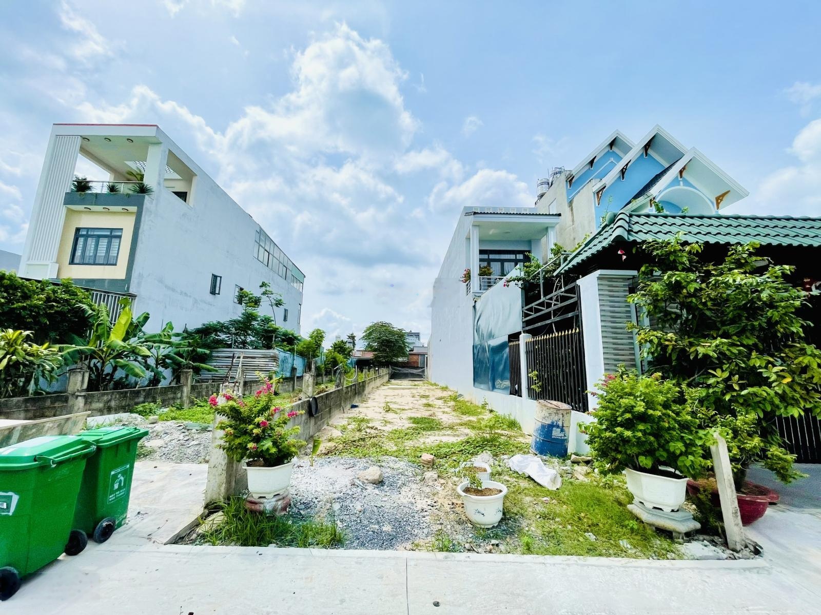 Chủ bỏ phố về quê bán nhanh lô MT Đường 41, TT thị trấn Củ Chi - diện tích lớn 222m2 - chốt bớt lộc