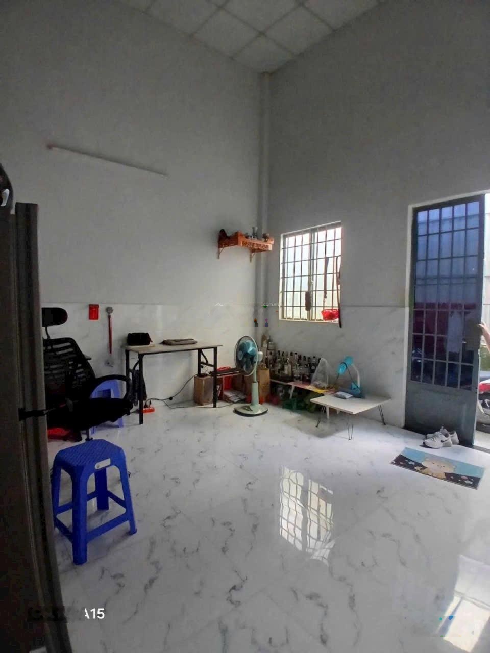 Đường Vườn Lài ô tô tải cách nhà 10m - gần chợ Vườn Lài An Phú Đông Quận 12 nhà vào ở ngay - 5x9