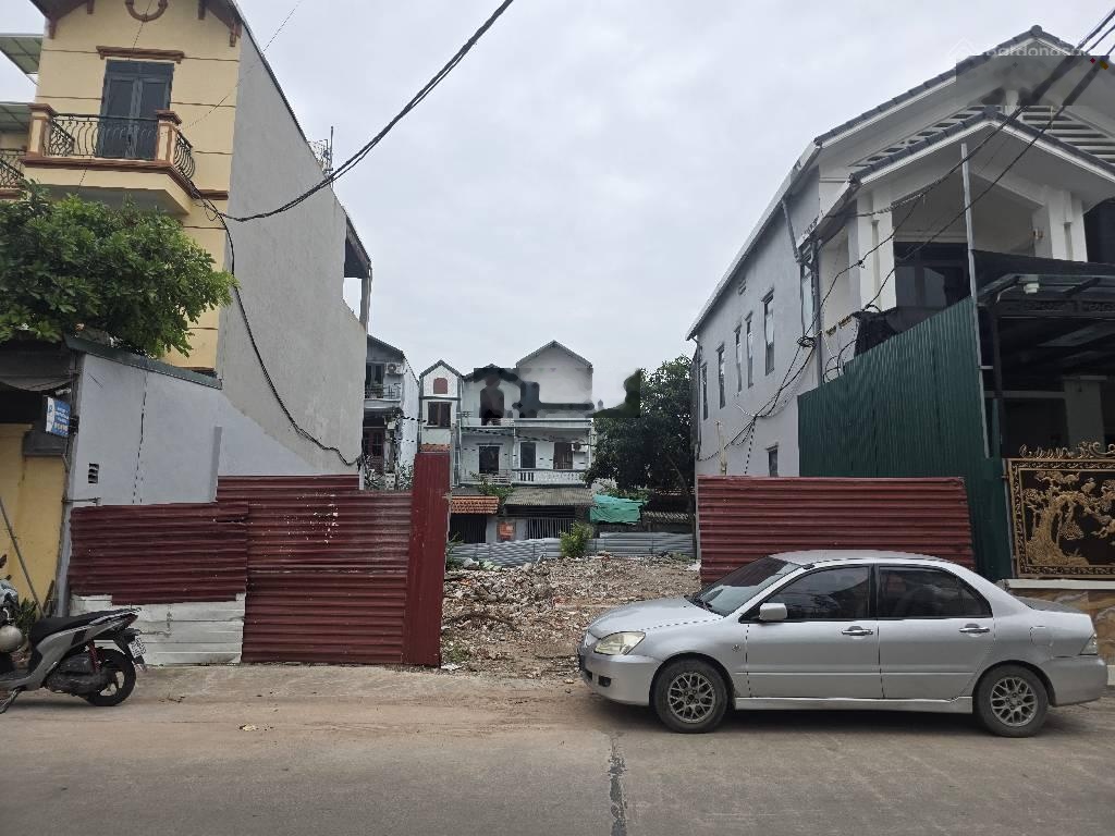 Bán đất giãn dân Đông Ngạc 120m mặt tiền 7m vỉa hè ô tô tránh giá 28 tỷ