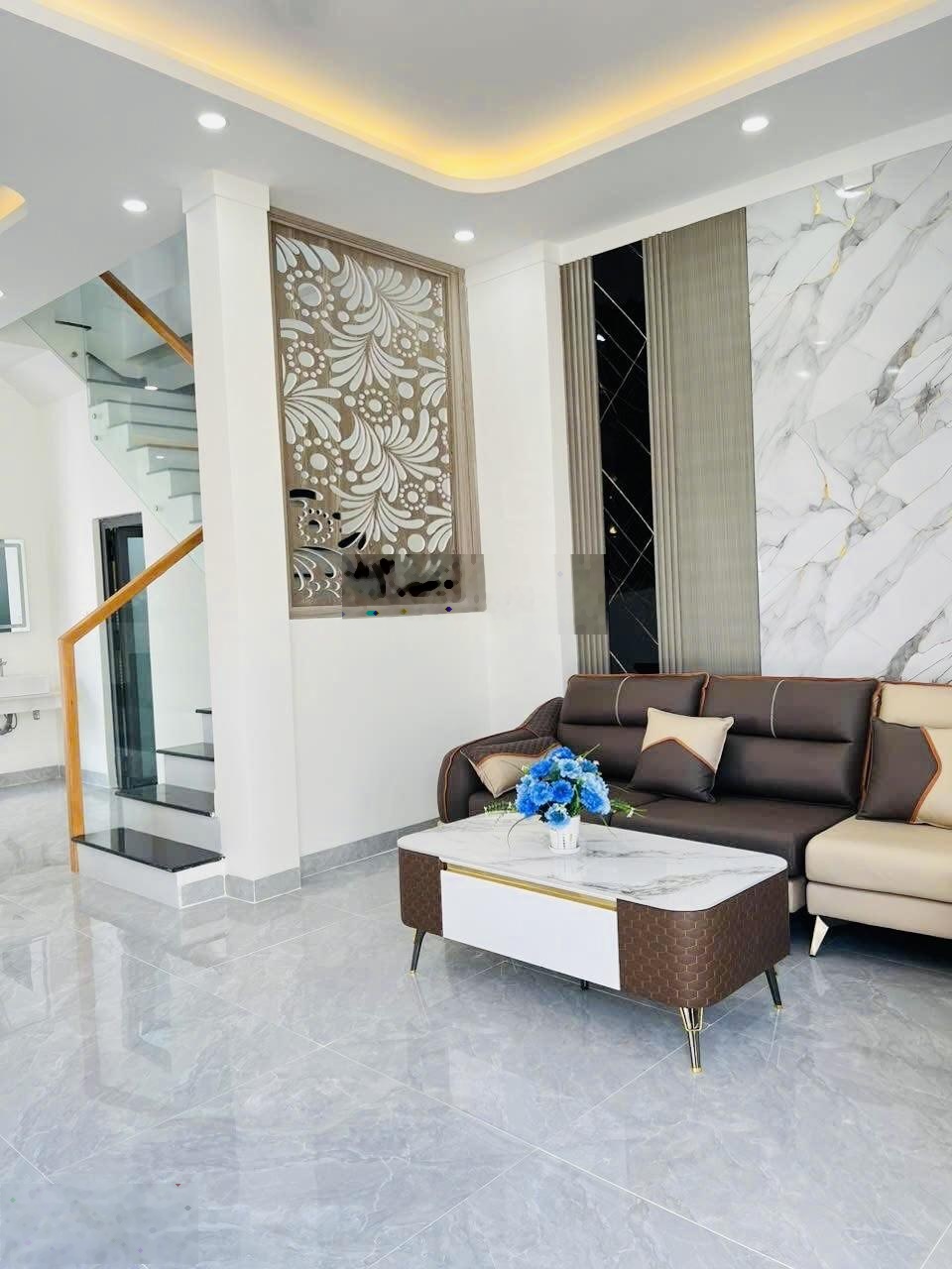 Nhà phố khu dân cư Hoá An đường Hoàng Minh Chánh