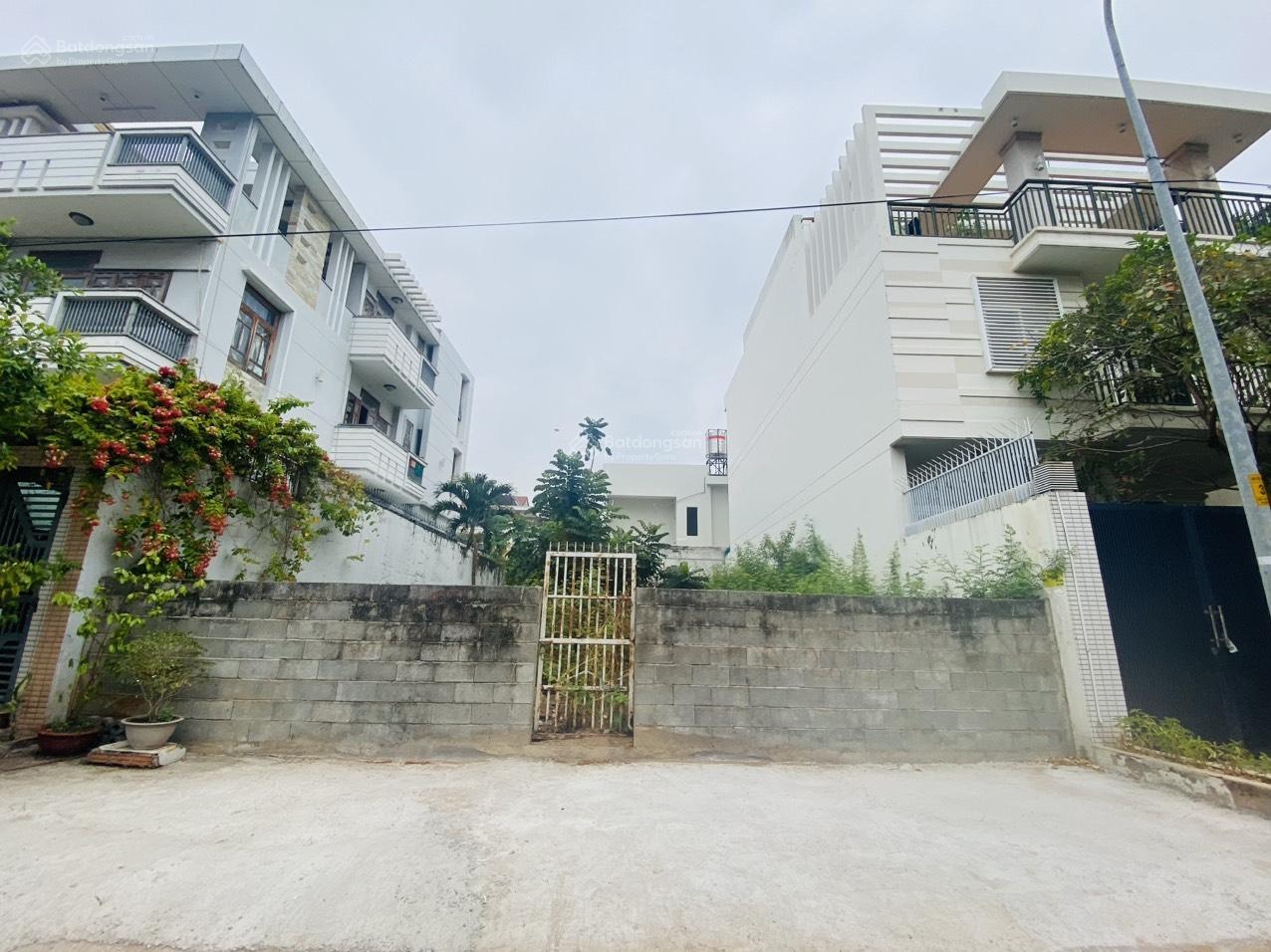 33 TỶ còn bớt lô đất biệt thự đường nguyễn hoàng an khánh quận 2 , 10x16m , sổ hồng cá nhân