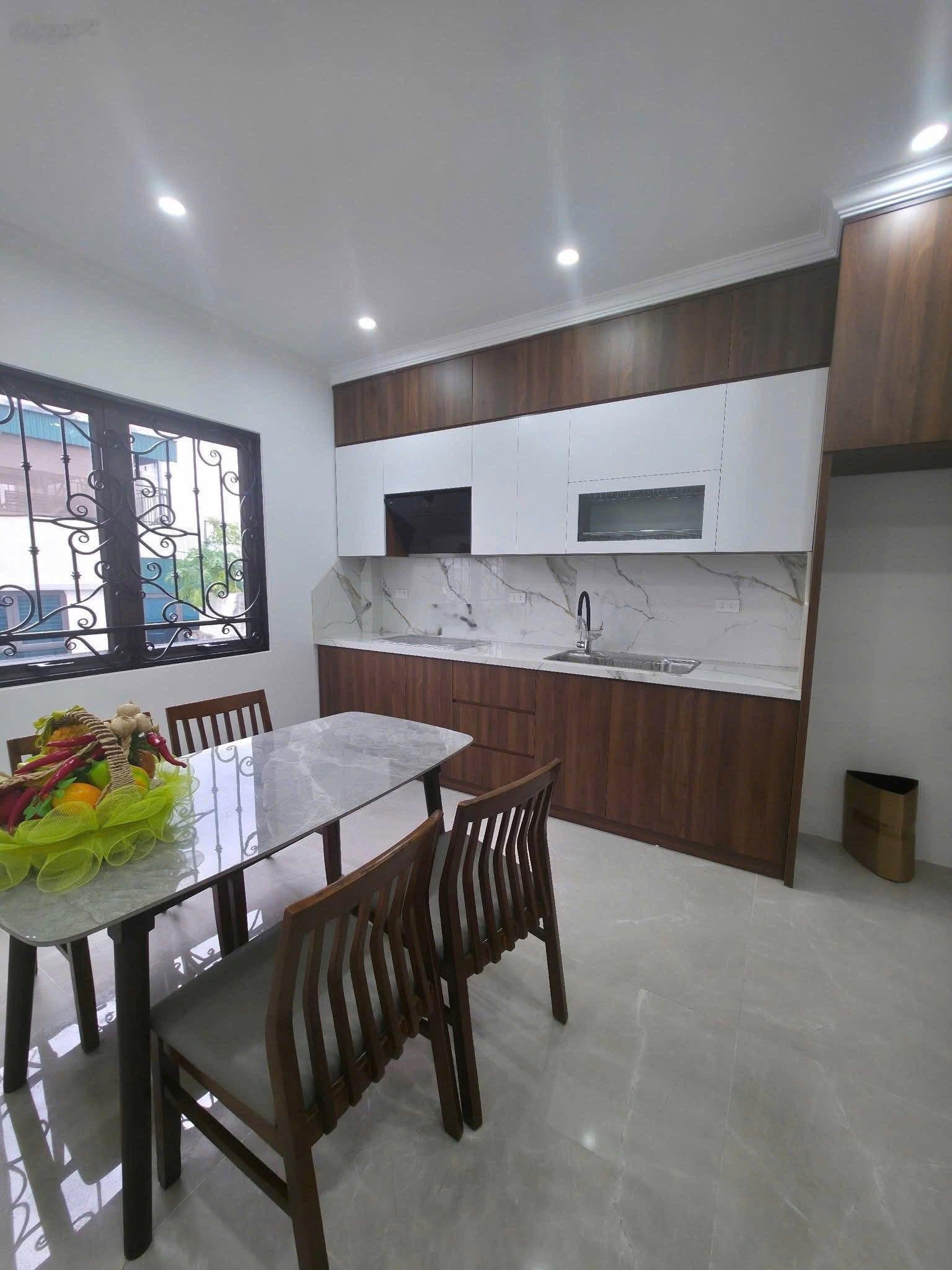 Bán nhà đường 800A Cầu Giấy phân lô ô tô tránh vòng quanh, 55m xây 7 tầng thang máy giá 26.8 tỷ
