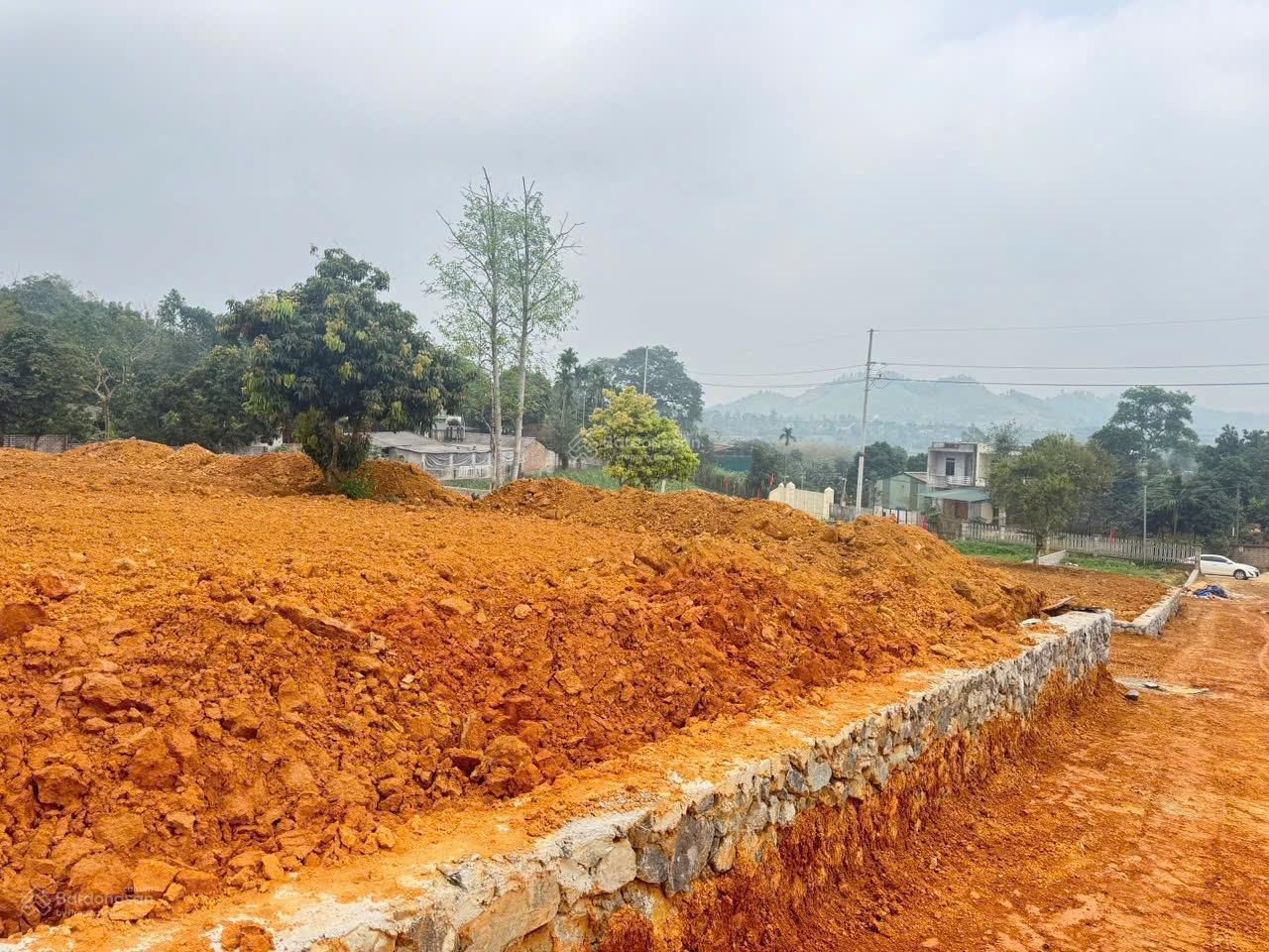 Em sẵn lô đẹp nhất khu phân lô, giá đầu tư chỉ hơn 8tr/m2 với diện tích 372m2