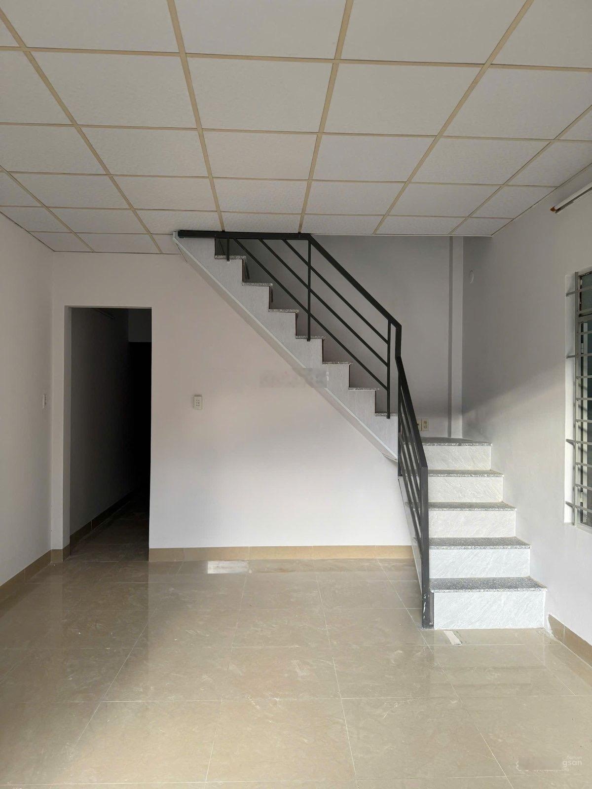 Bán nhà hẻm 327 Lương Định Của - Ngọc Hội - Vĩnh Ngọc - Nha Trang giá chỉ2.8 tỷ