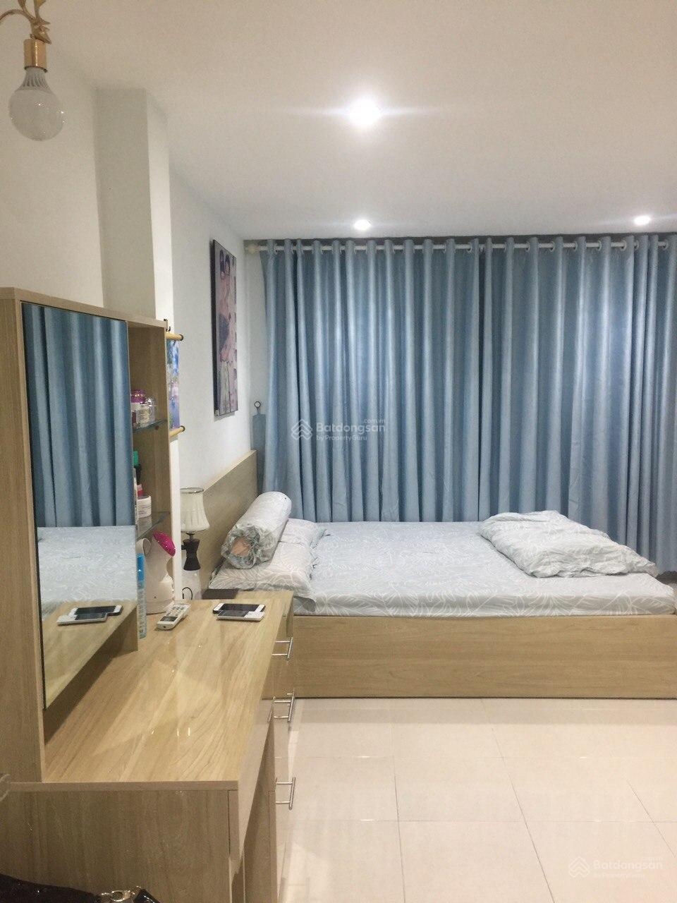 Bán nhà Tô Hiến Thành Q10, 3x10m, trệt 3 lầu ST, 3PN, giá 5.2 tỷ TL