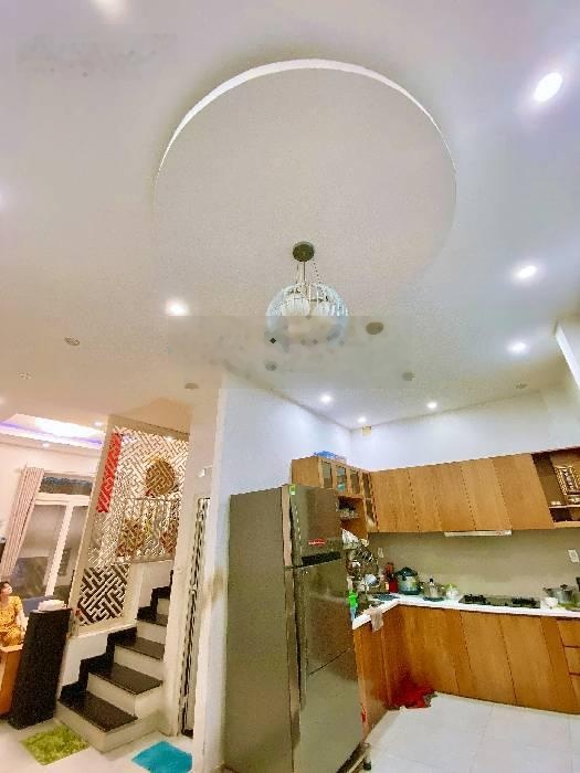 Bán nhà Đặng Văn Bi, ngang khủng bố 6m, 4 tầng, xe tải tới nhà, 8.4 tỷ