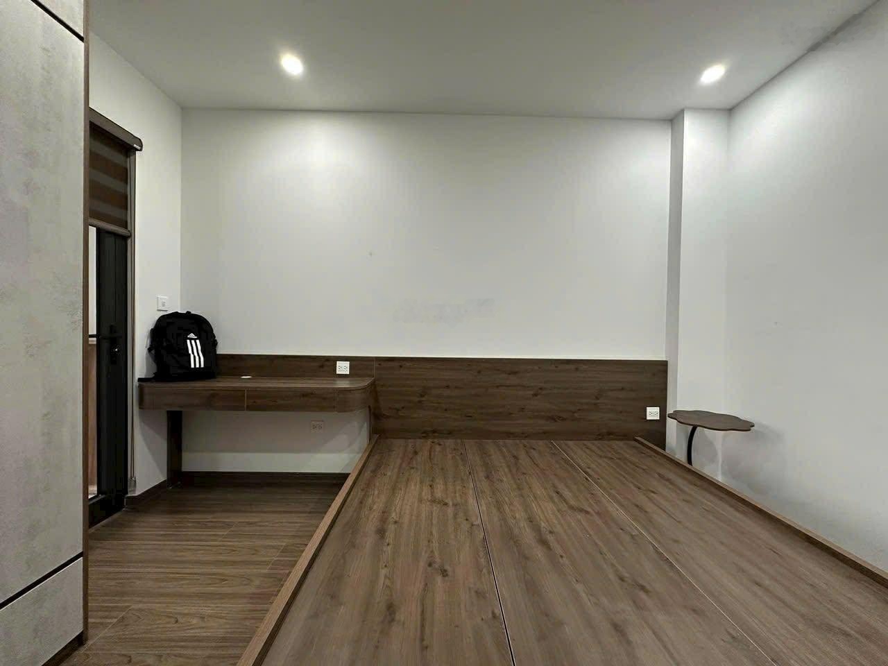 E cần bán căn 66.5m anthena pháp vân Giá 5.1 tỷ Lh 0973443685