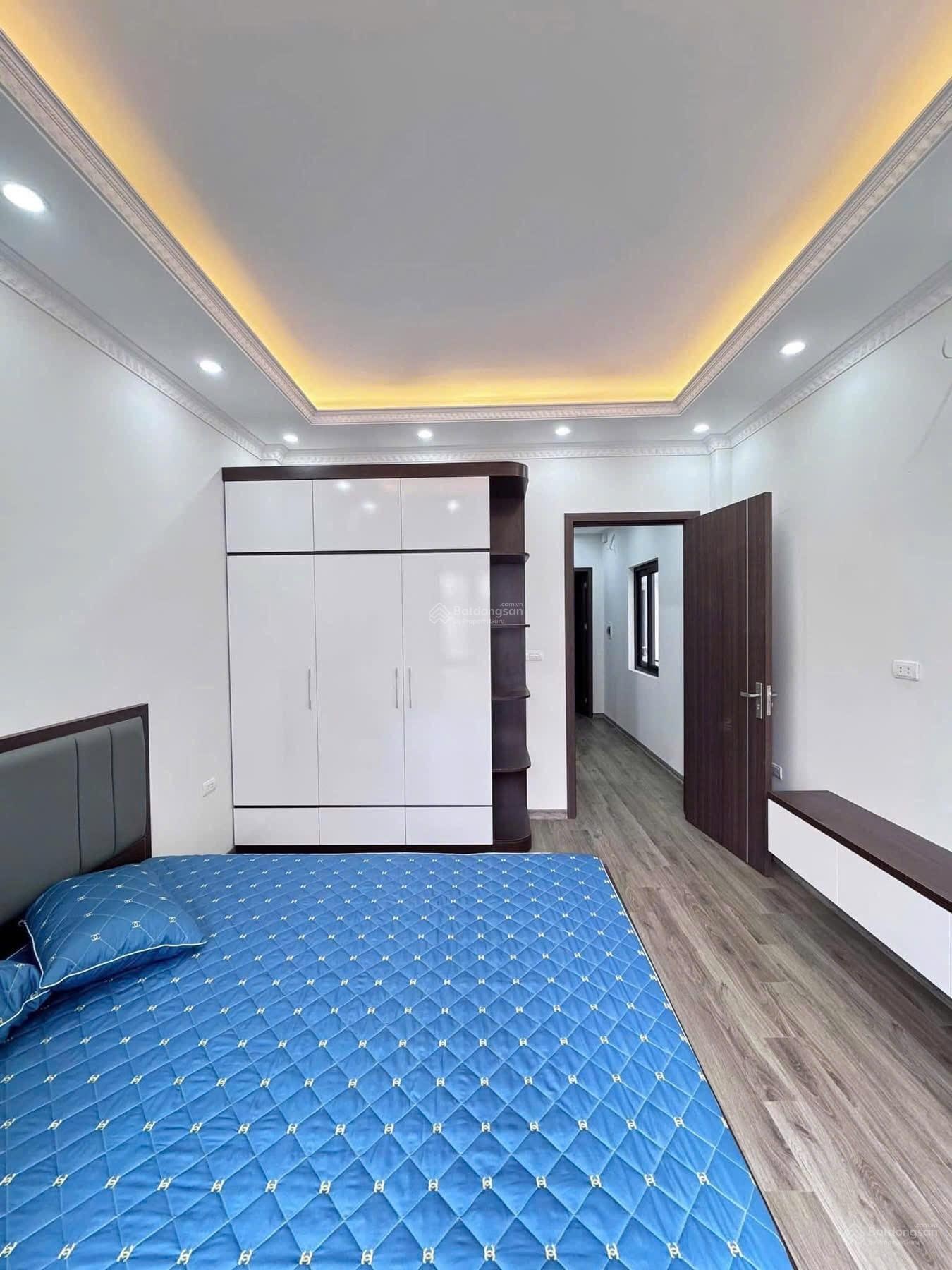 Cô Phi cần bán gấp nhà Nguyễn Đình Chiểu - P5 - Q3, gần chợ Vườn Chuối. 3tỷ850/80m2 cho thuê 26tr