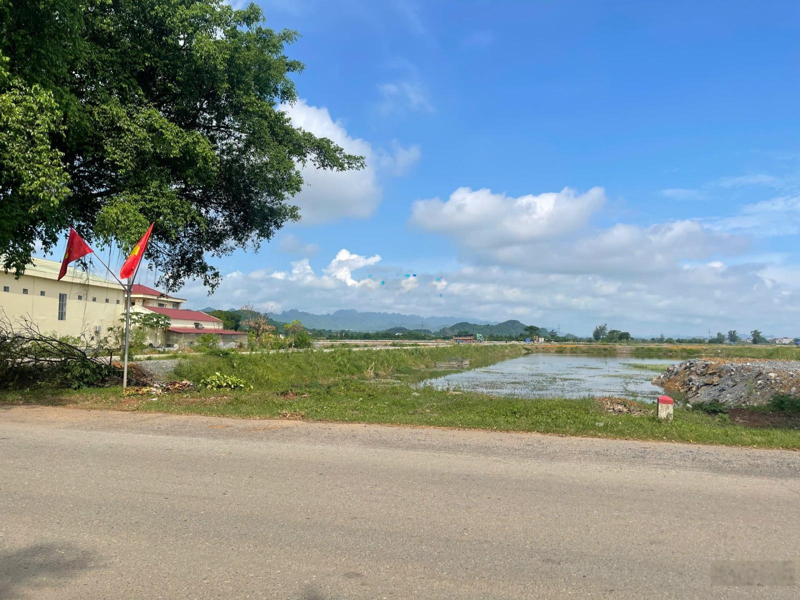 Bán đất đấu giá Phú Lộc, Nho Quan, Ninh Bình, giá chỉ từ 1.3 tỷ diện tích 126m2, 132m2, 337m2,