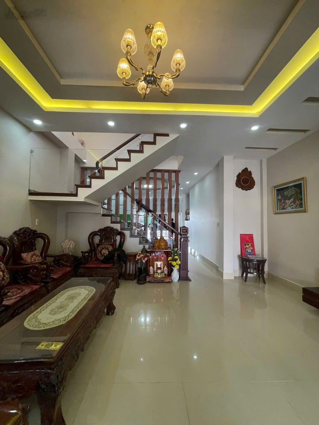 Bán căn nhà 110.35m2 - SRXD - MT đường Hồ Xuân Hương P9 Đà Lạt gần chợ Chi Lăng, KDL Hồ Than Thở