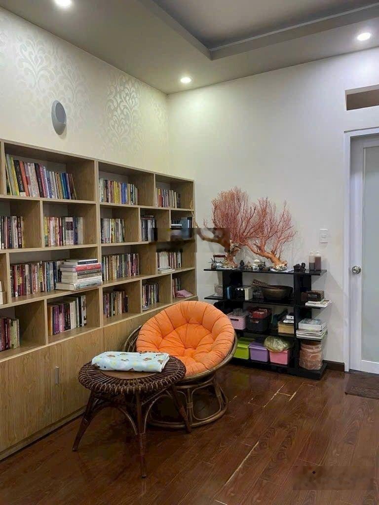 Nhà đẹp Nguyễn Đình Chính Phú Nhuận. Khu trung tâm 58m 4 tầng 9.89 tỷ
