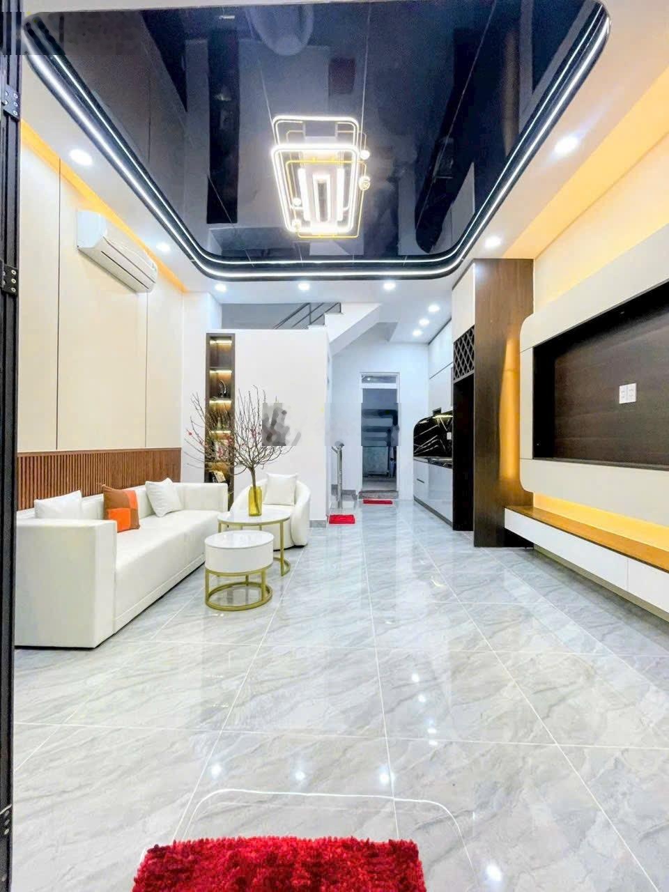 Nhà mới 4 tầng (4pn-4wc ) cách lotter 1km, giá 6,2 tỷ thương lượng