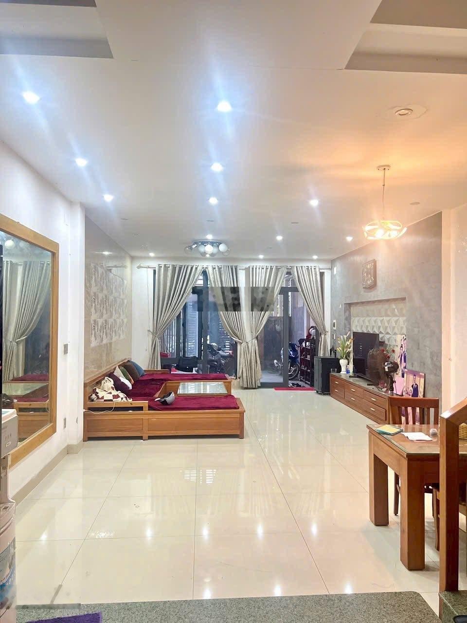 Bán nhà riêng tại NGUYỄN XÍ ,Hòa Khánh Bắc, 8,5 tỷ, 125 m2