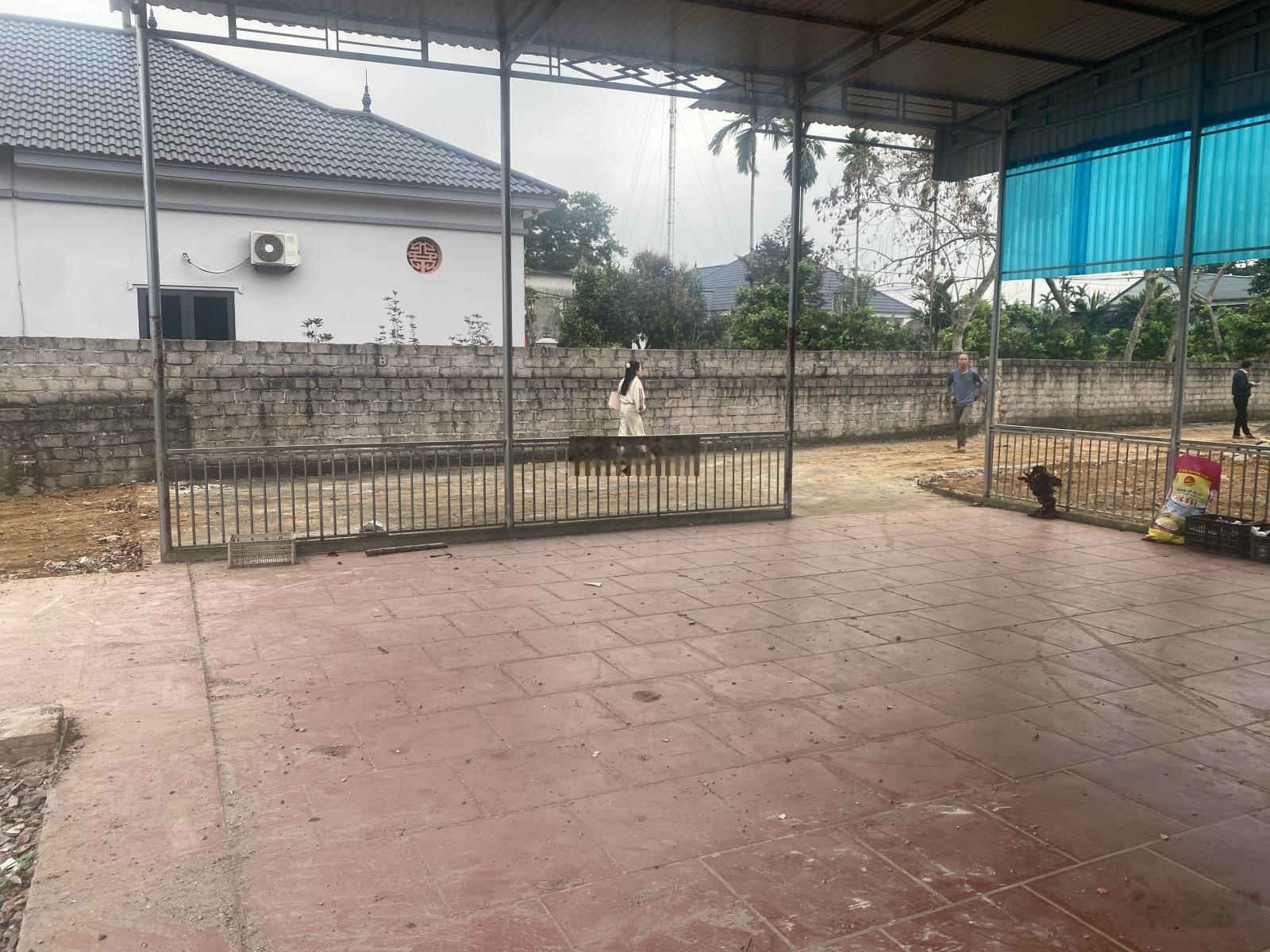 Bán đất tặng nhà cấp 4 sát trường học, chợ và sân bóng Gò Sống - Suối Hai - HN (Tản Lĩnh cũ)