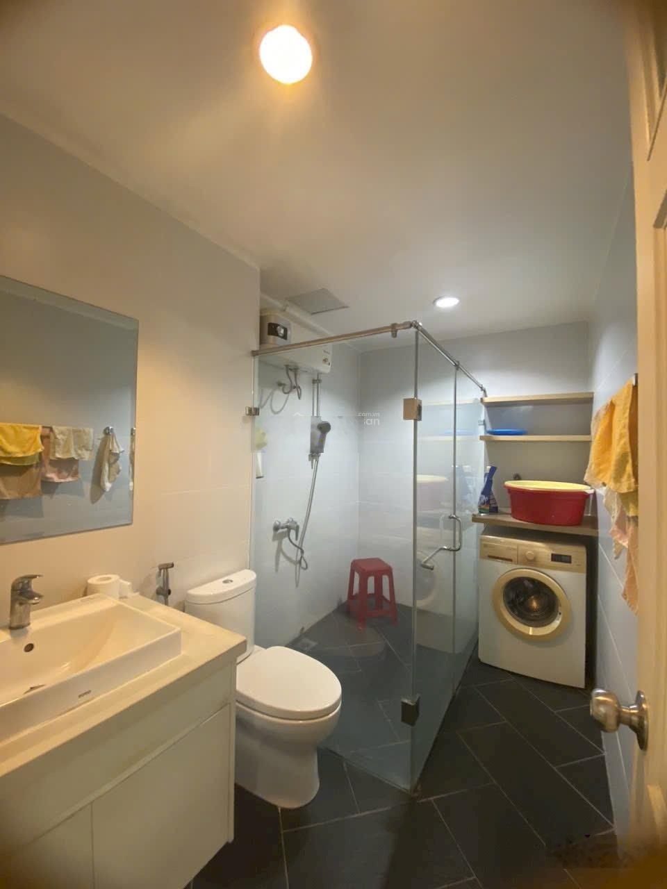 Cho thuê căn hộ 3pn- FullNT- Cc Đức khải Q7- Dt 97m2- Giá 11 triệu