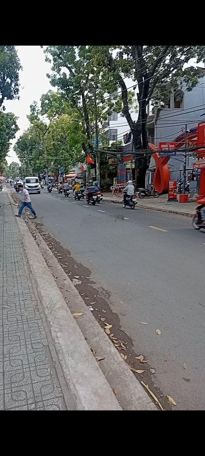 /-heart vị trí siêu đẹp ngay 3 trường học ạ mặt tiền lê văn thọ, p14, gv. -diện tích: 4.6m x21m -