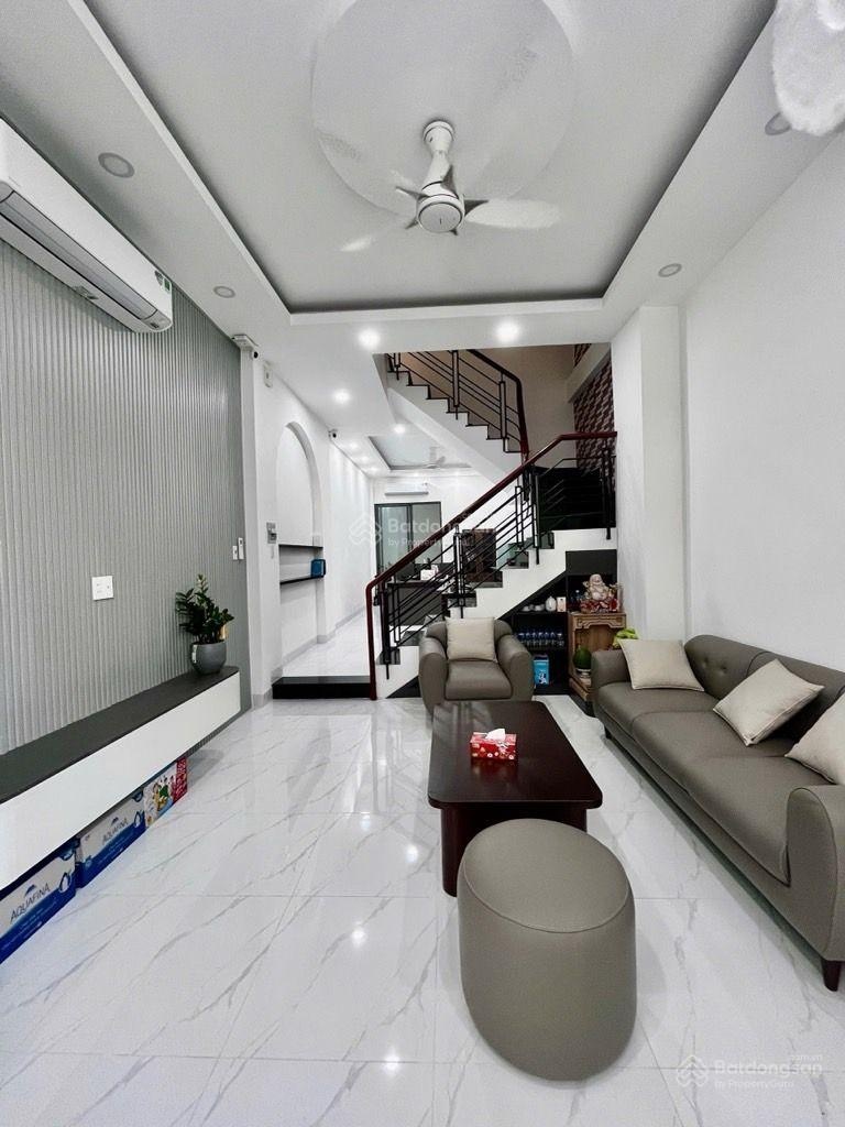 Bán nhà 60m2, 4 tầng , TKTQ , F. Tân Sơn Nhì, Hẻm nhựa 8m, Nhỉnh 10 Tỷ.