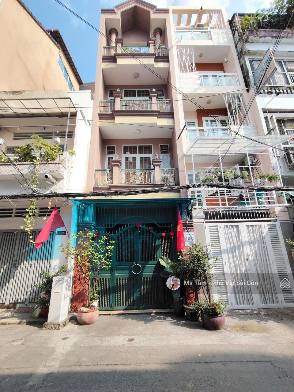 Hạ giá bán hẻm xe hơi tại 242/ Nguyễn Thiện Thuật Quận 3-Diện tích 55m2,4PN,4WC- Công chứng ngay