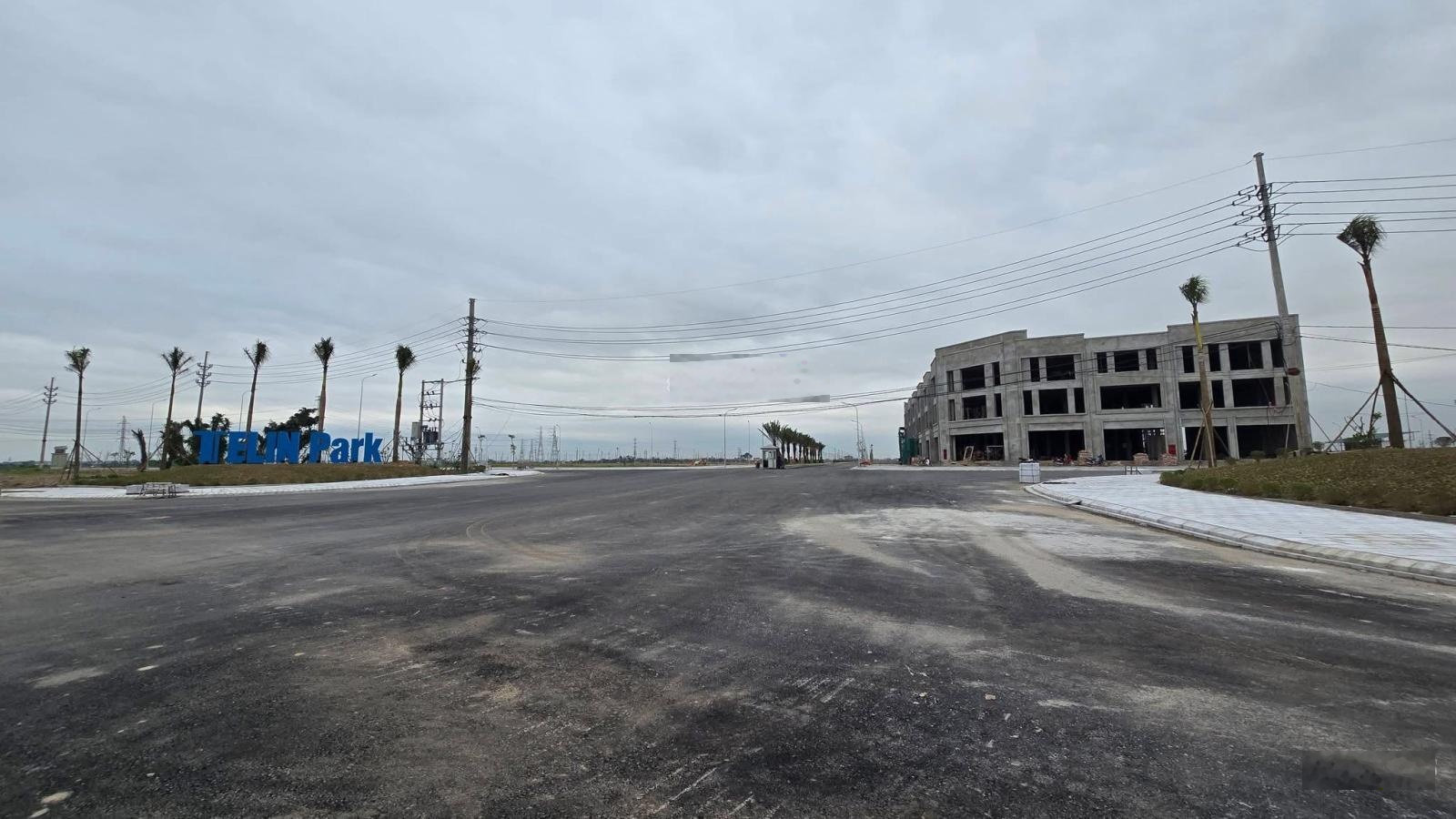 Chính chủ bán lô công nghiệp 2000m2, giá gốc cao 7,7tr/m2, vị trí đẹp.