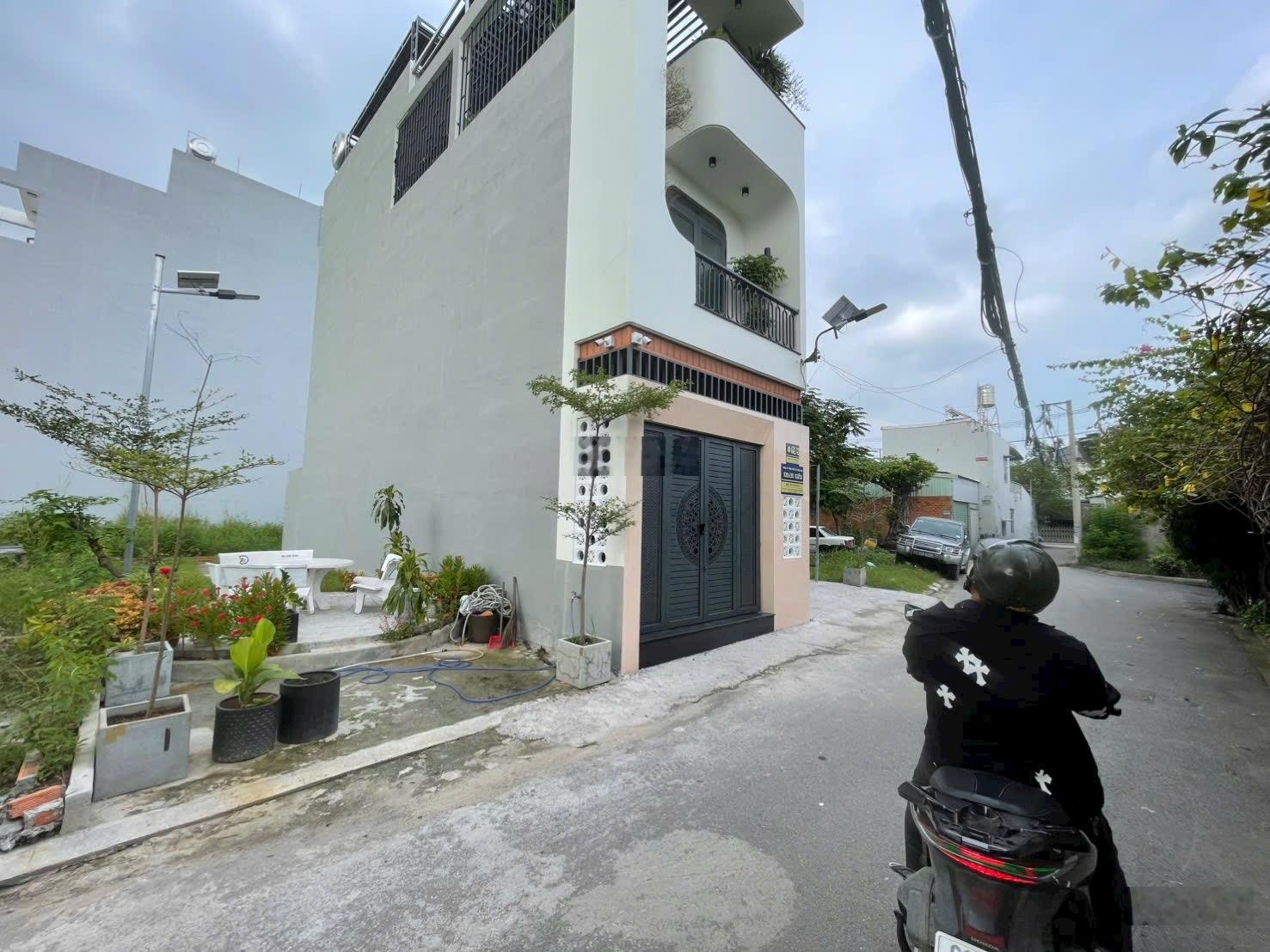 Bán đất hẻm 190 vườn lài gần cầu sắt qua gò vấp