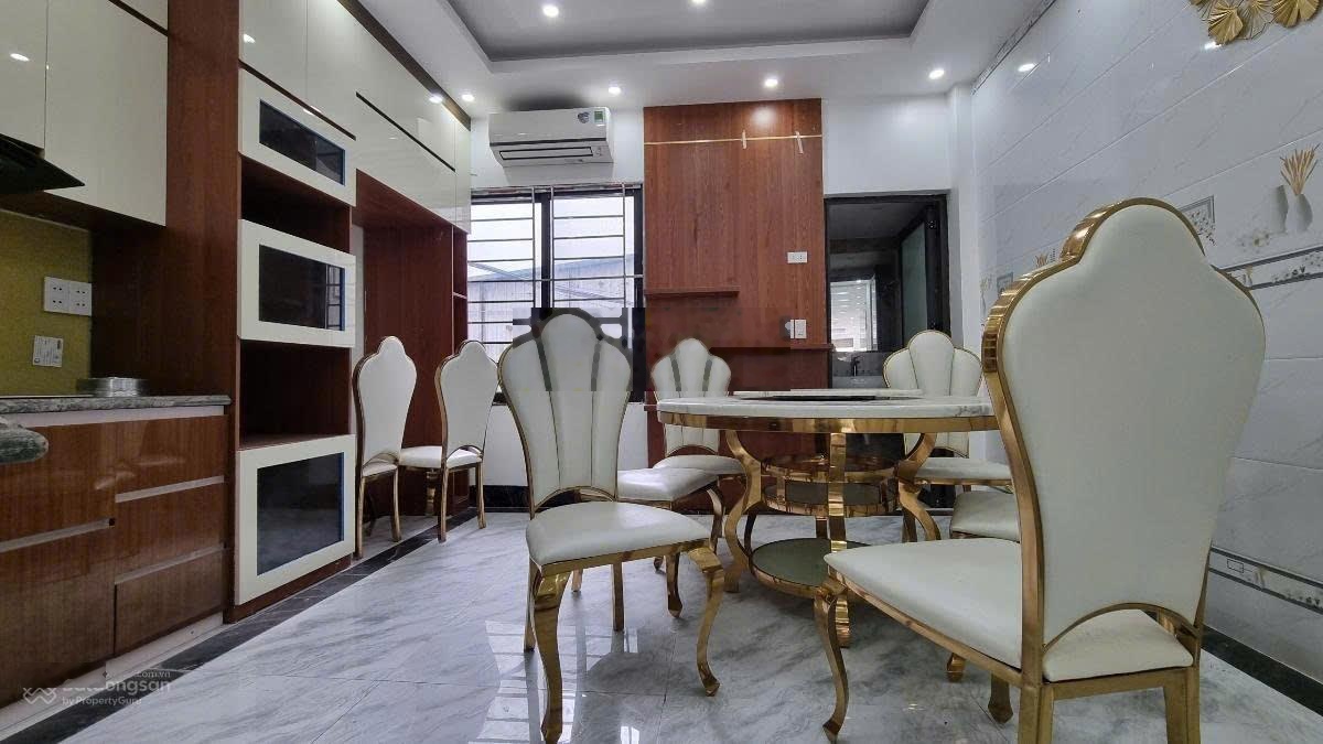 Bán nhà mặt phố Phan Đình Giót, Hà Đông, 83m2 x 4 tầng, MT 4.5m, giá 16 tỷ, đường ô tô, kinh doanh