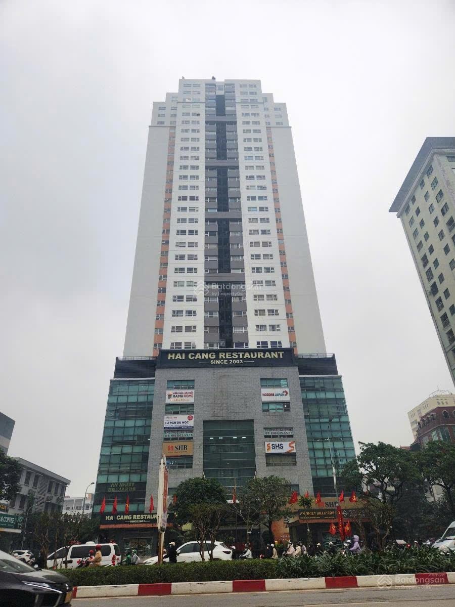 Bán căn hộ toà M5 Nguyễn Chí Thanh. Căn góc 149m2 3PN 2WC. Nhà ở luôn giá 12,2 tỷ