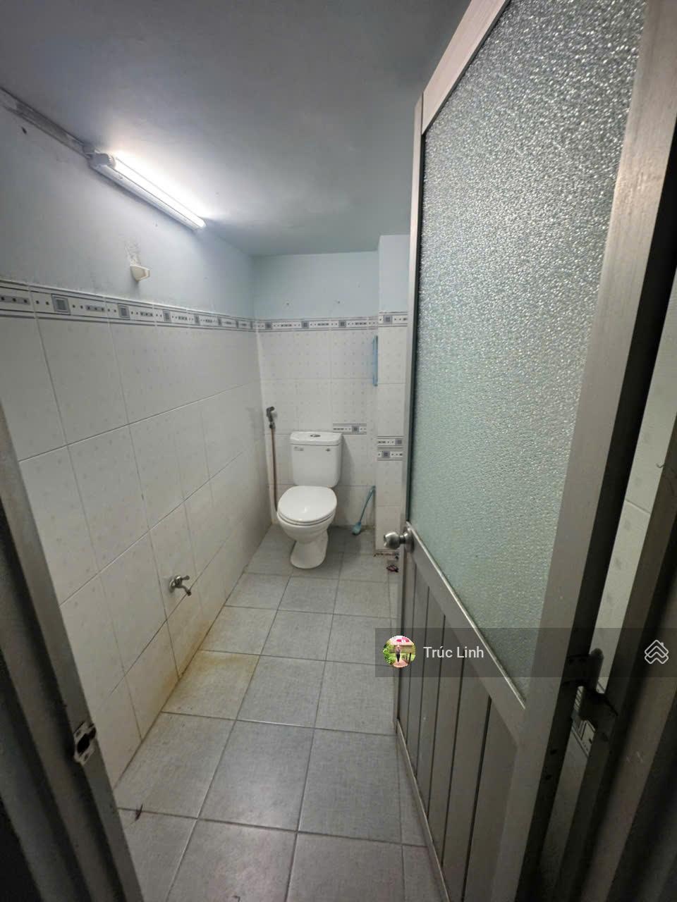 Hẻm 3m Nguyễn Thế Truyện, 4,6x18m NH: 4,85m, cấp 4, giá 8,3 tỷ TL.